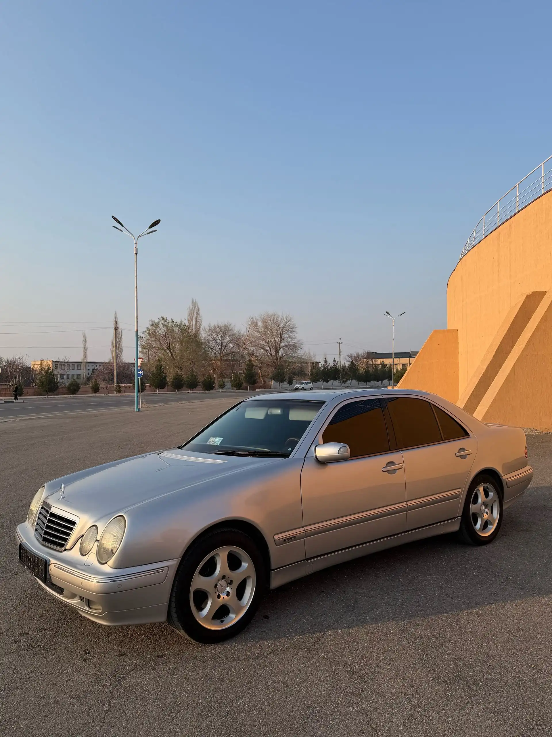 Mercedes-benz E class 2000 — фото 2