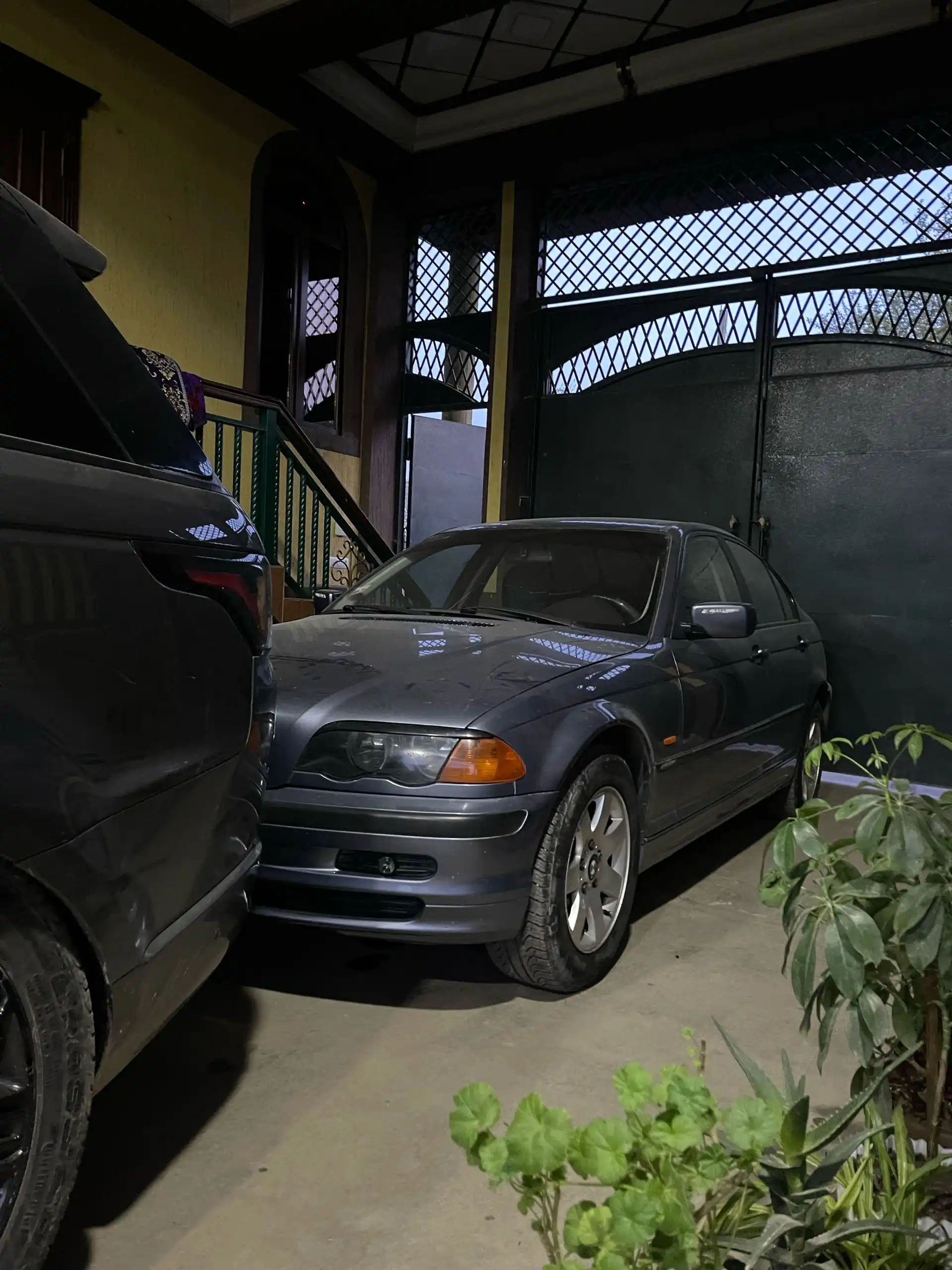 BMW 3 series 2000