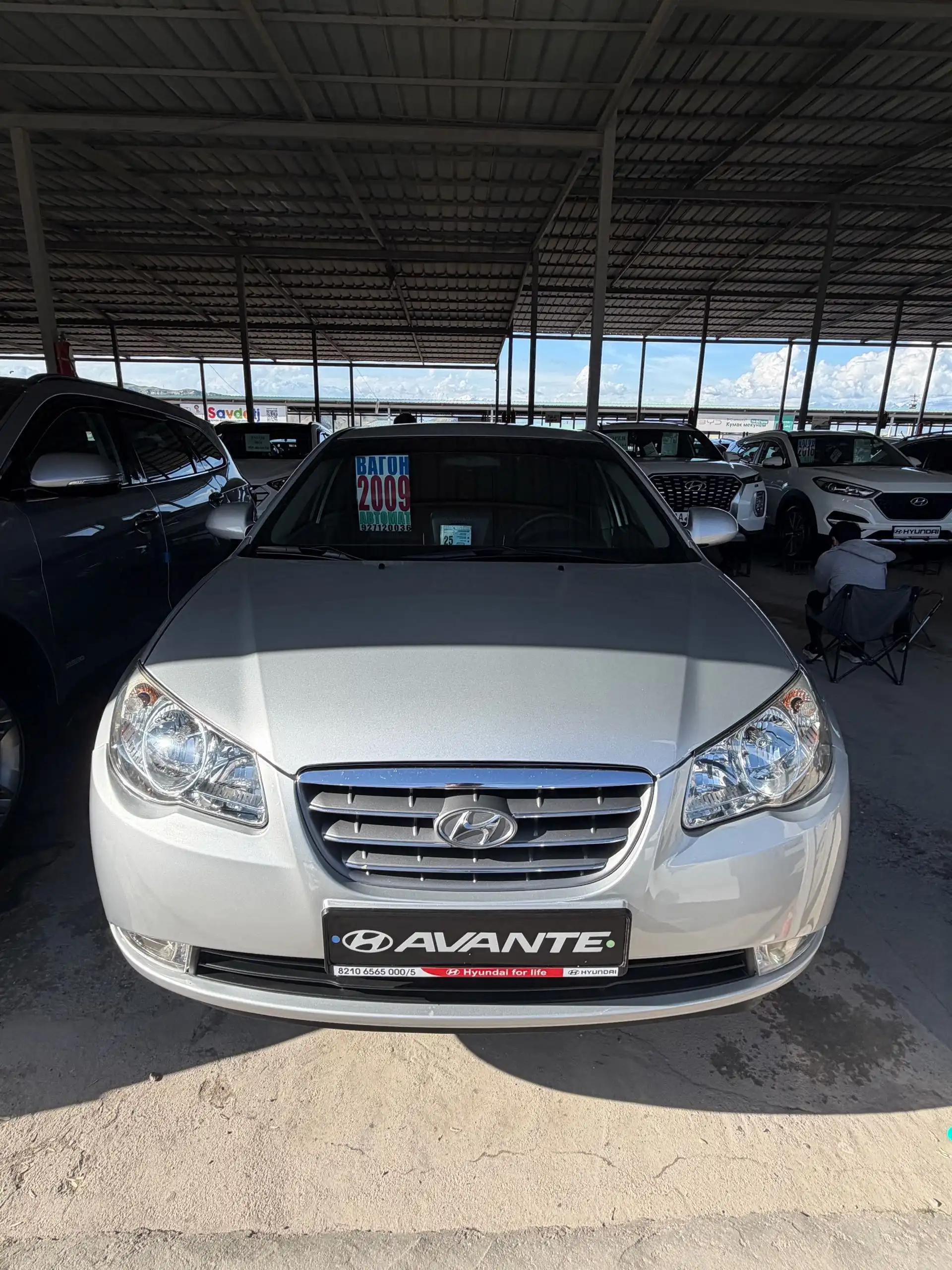 Hyundai Avante 2009