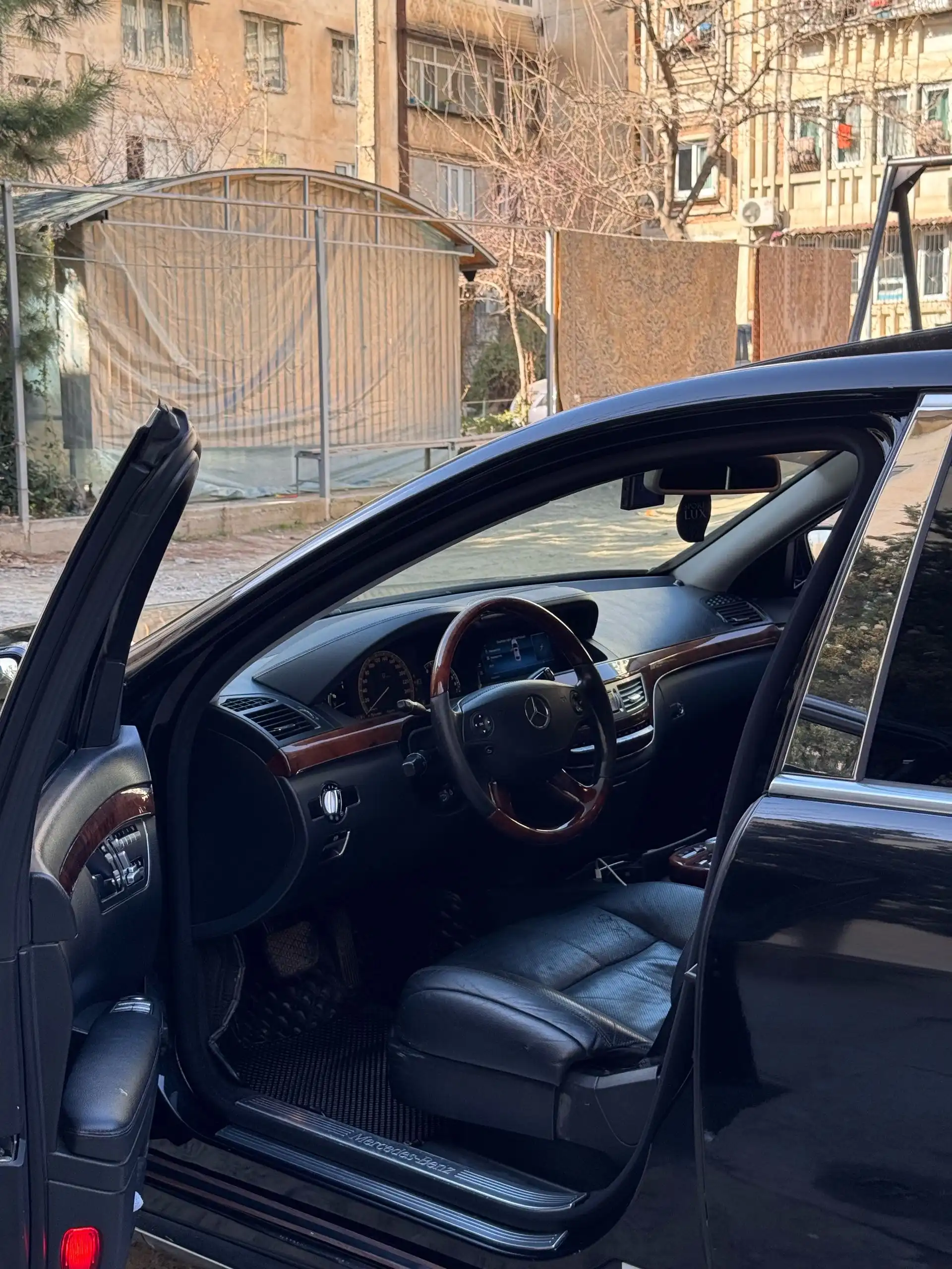 Mercedes-benz S class 2008