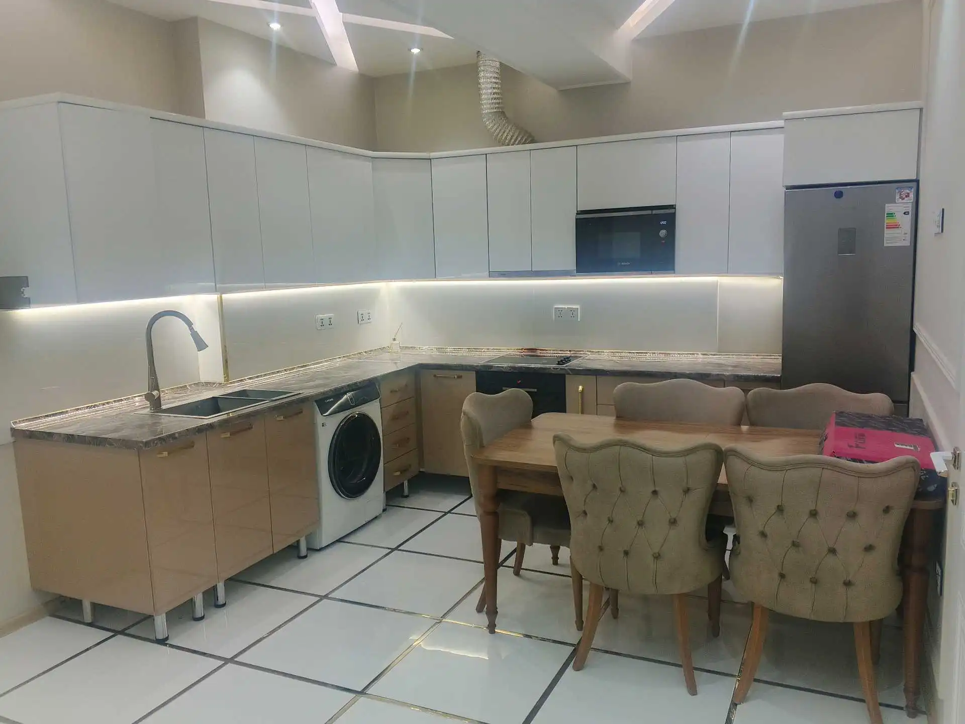 2-к квартира, 13 этаж, 68 м², н.шохмансур