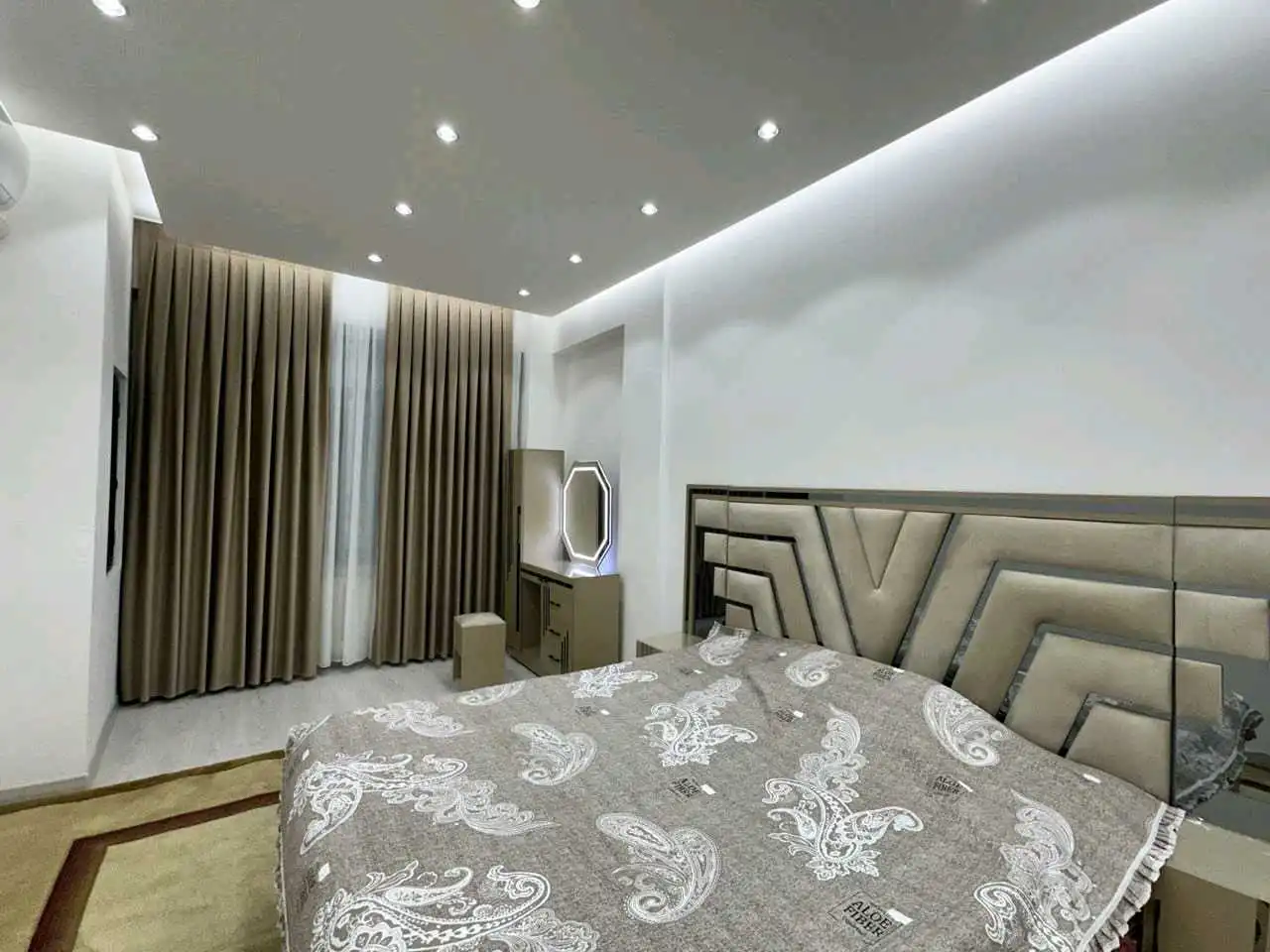 2-к квартира, 12 этаж, 92 м², И.Сомони Беби шоб