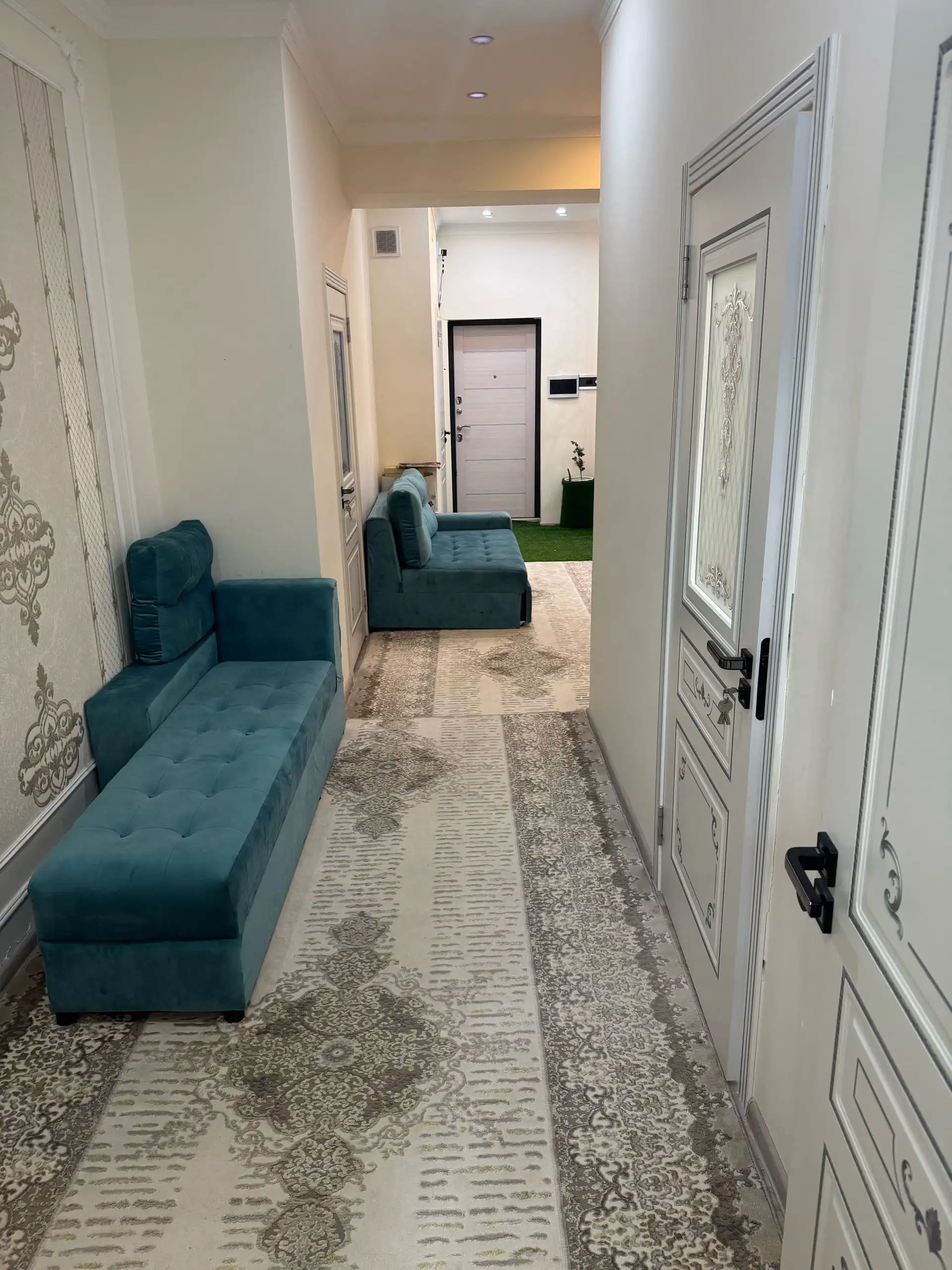 3-к квартира, 6 этаж, 100 м², Шоҳмансур