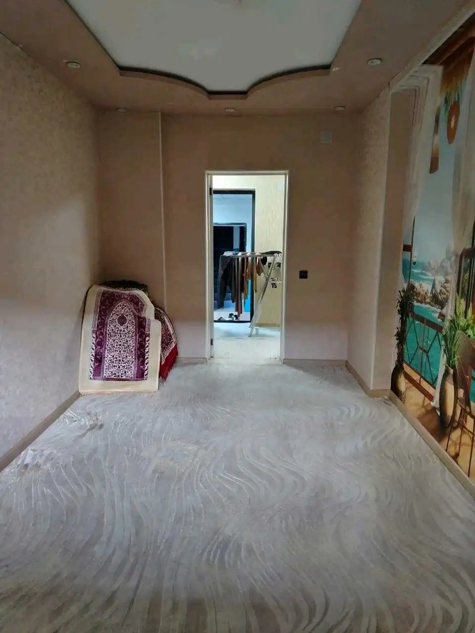 1 комнатная квартира Цокольный этаж