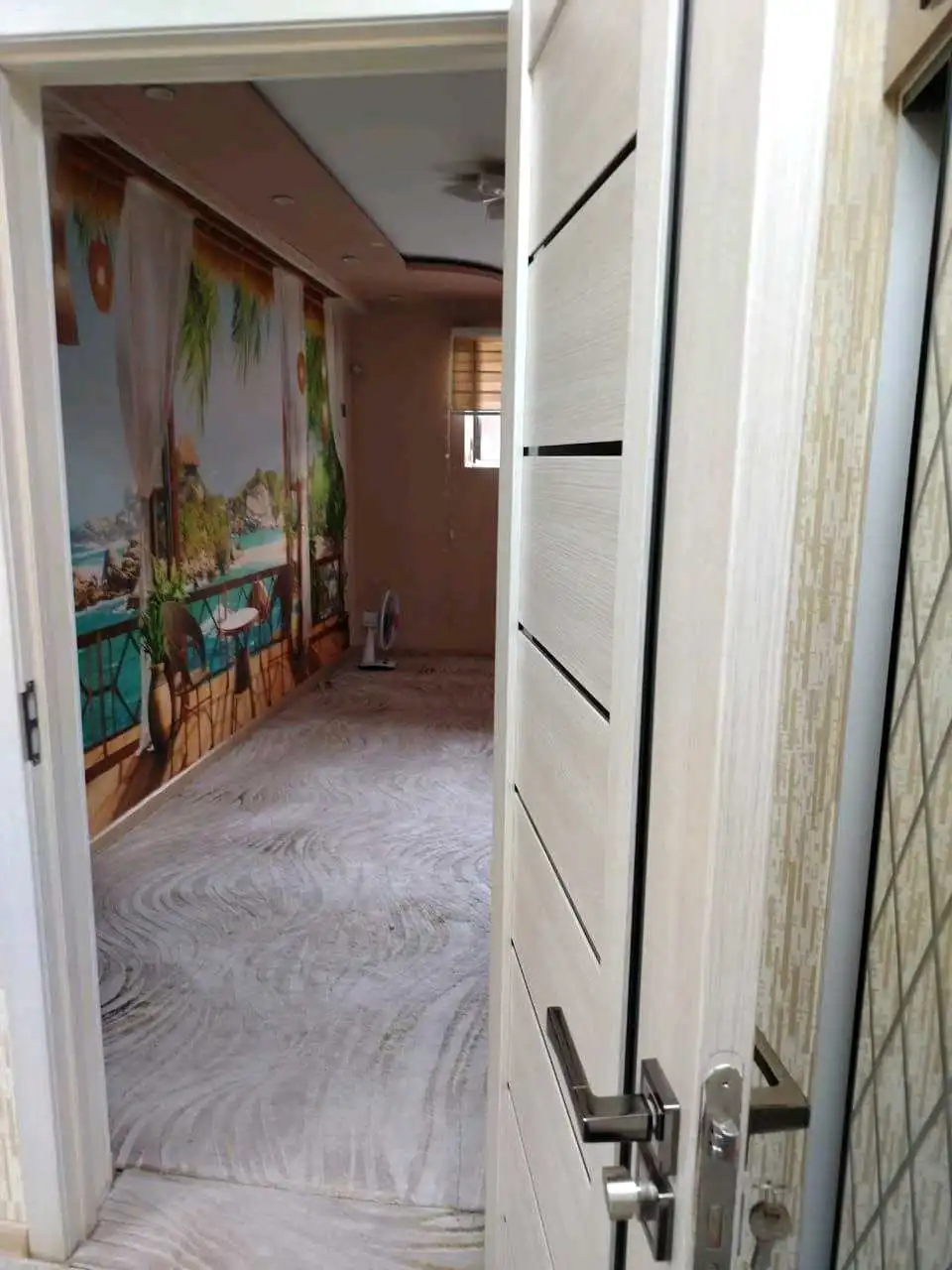 1 комнатная квартира Цокольный этаж