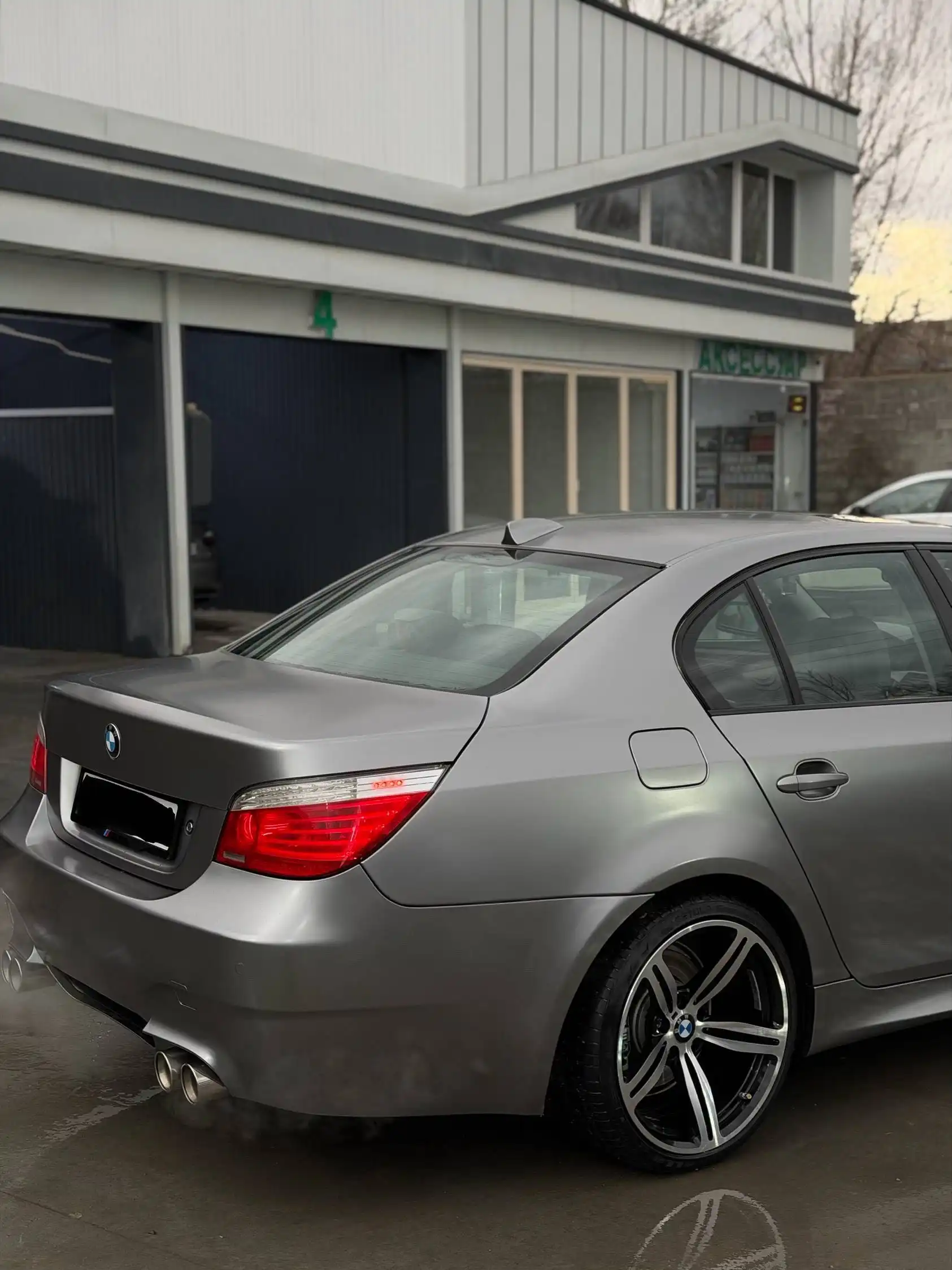 BMW 5 series 2010