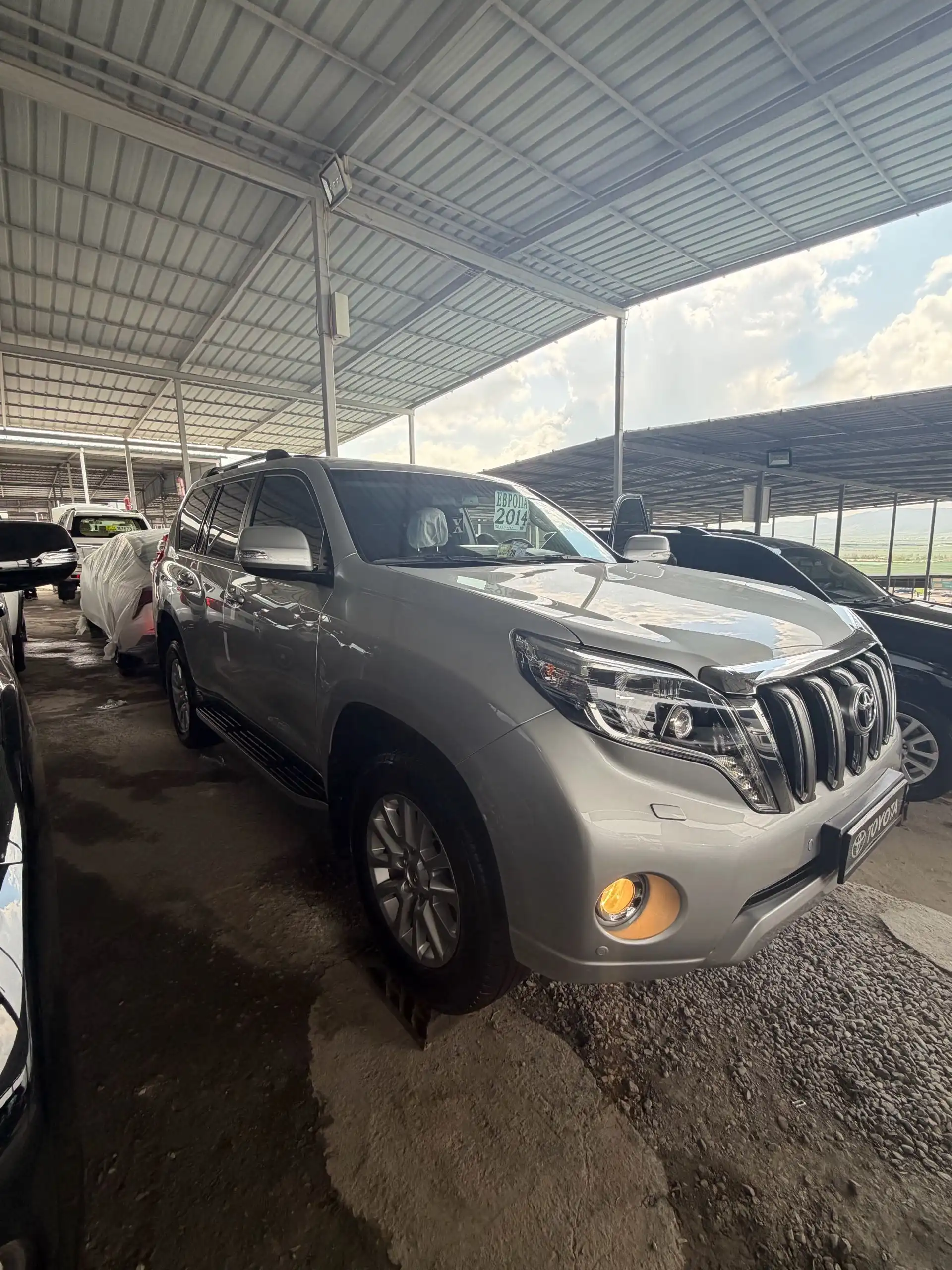 Toyota Land cruiser prado 2014
