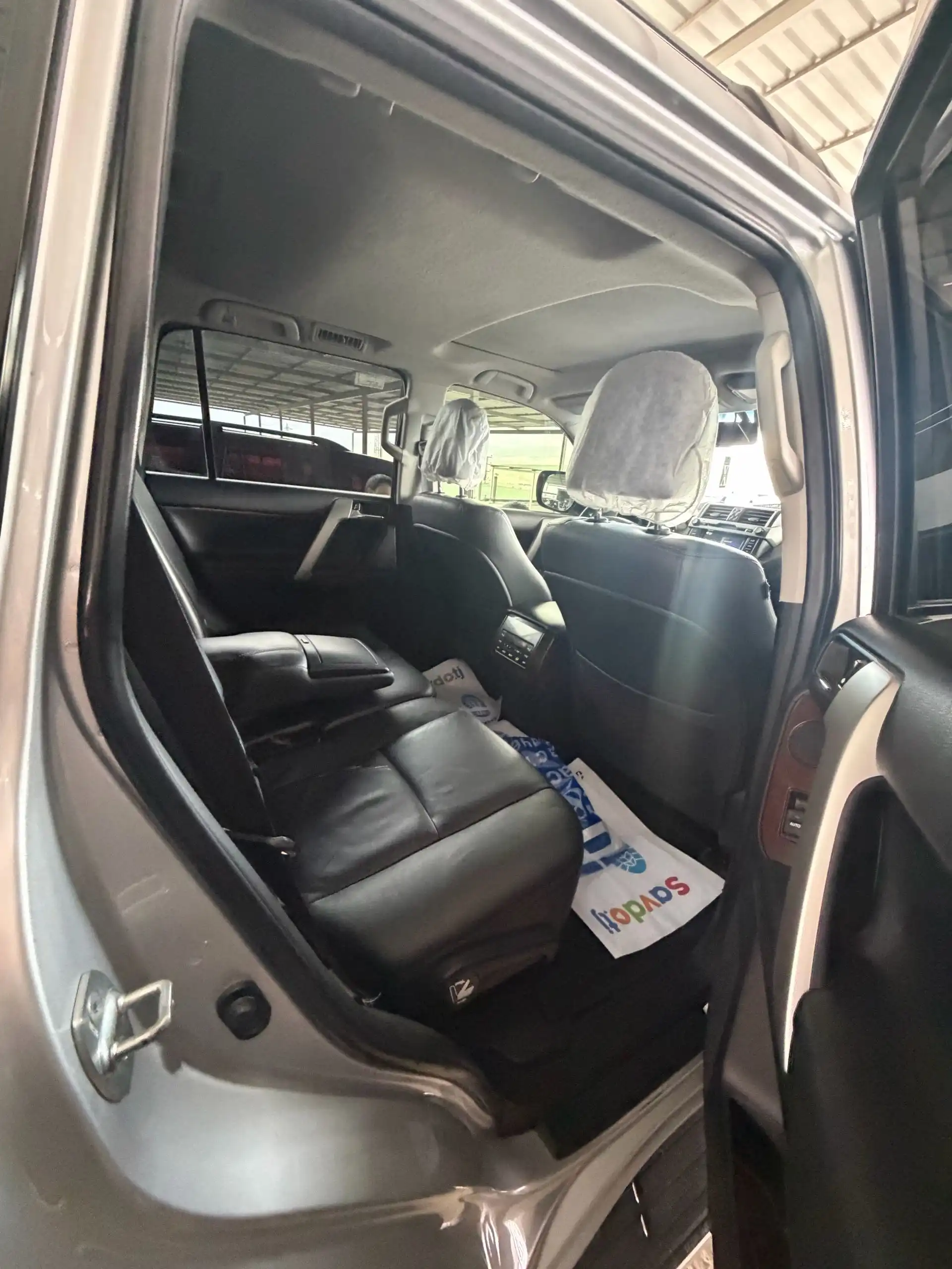 Toyota Land cruiser prado 2014