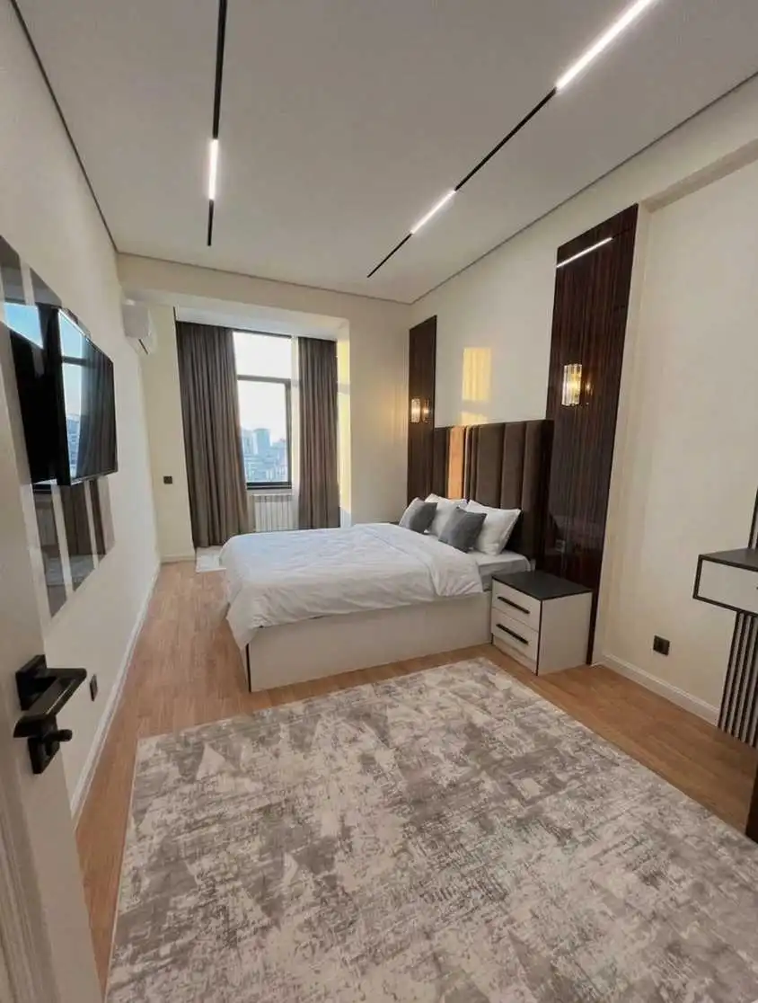 2-к квартира, 3 этаж, 71 м², И.Сомони