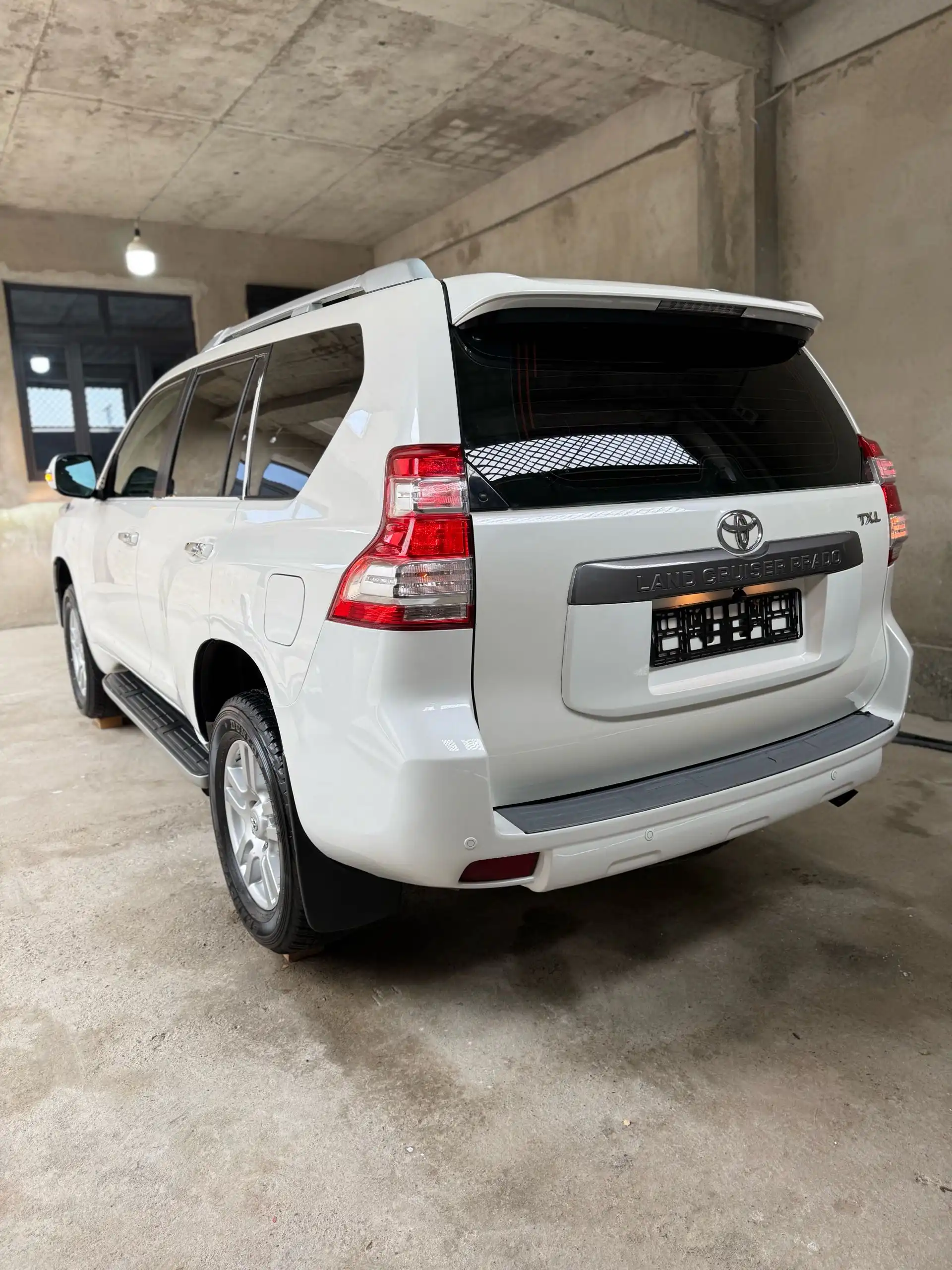 Toyota Land cruiser prado 2011