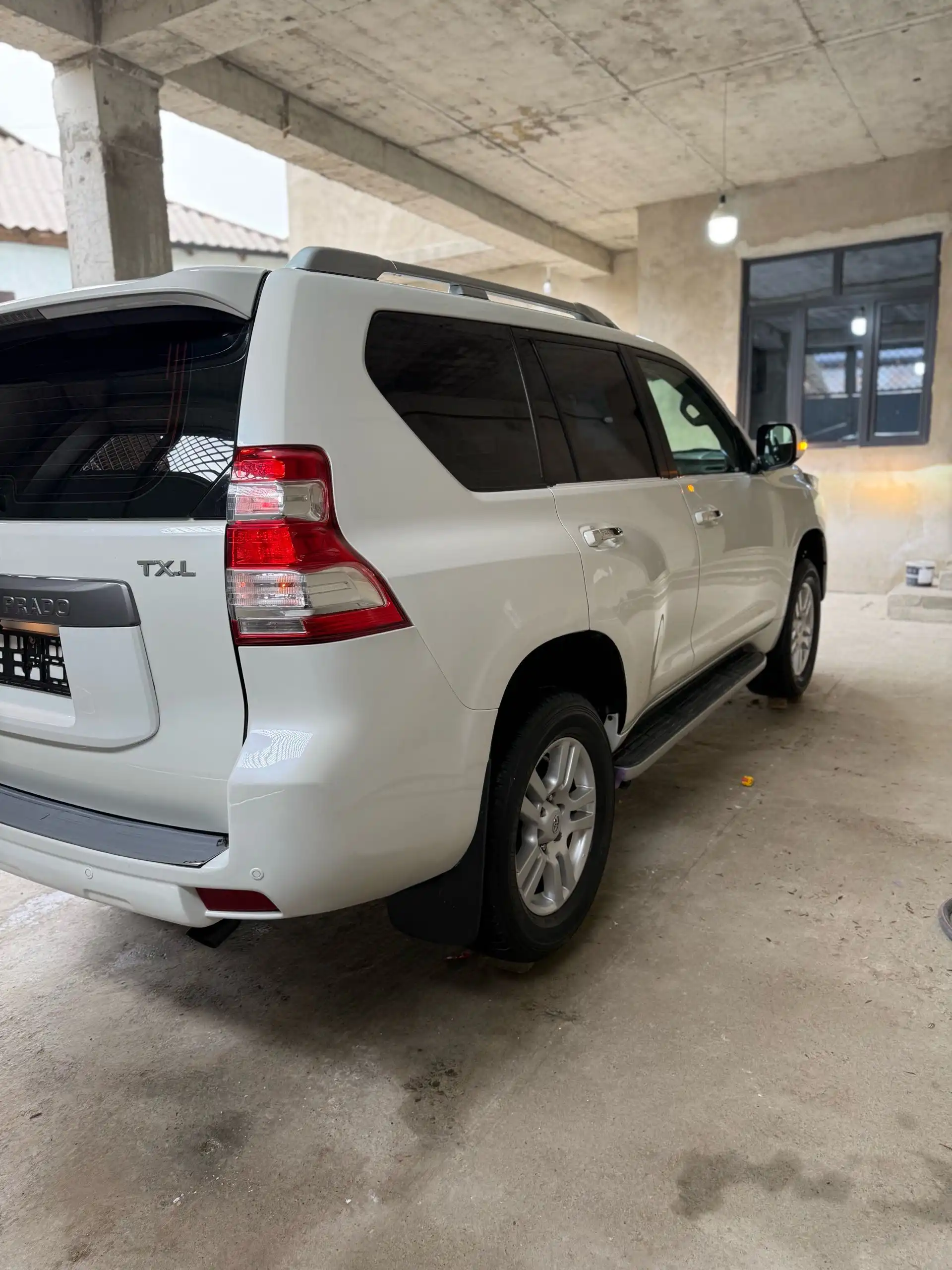 Toyota Land cruiser prado 2011