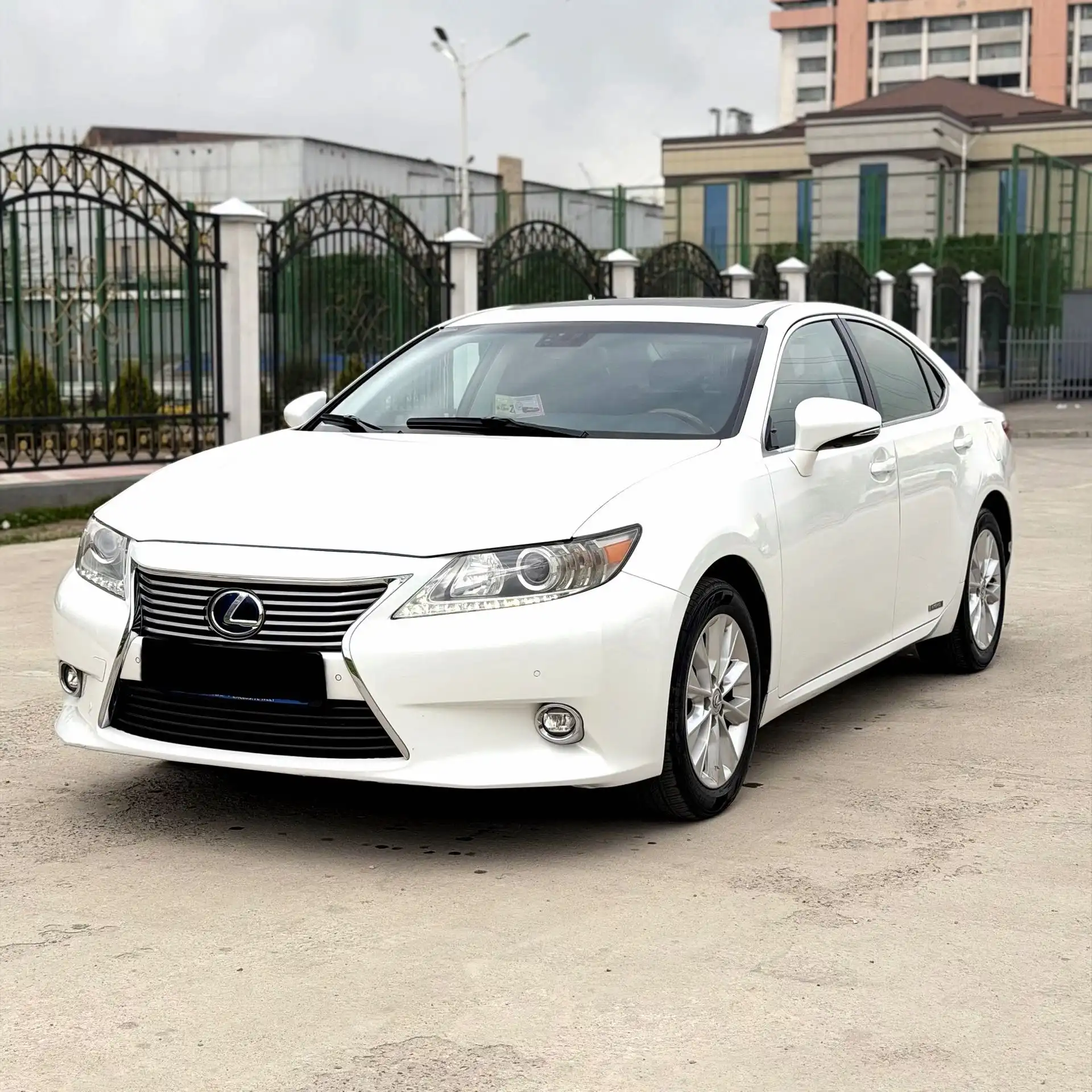Lexus Es series 2015