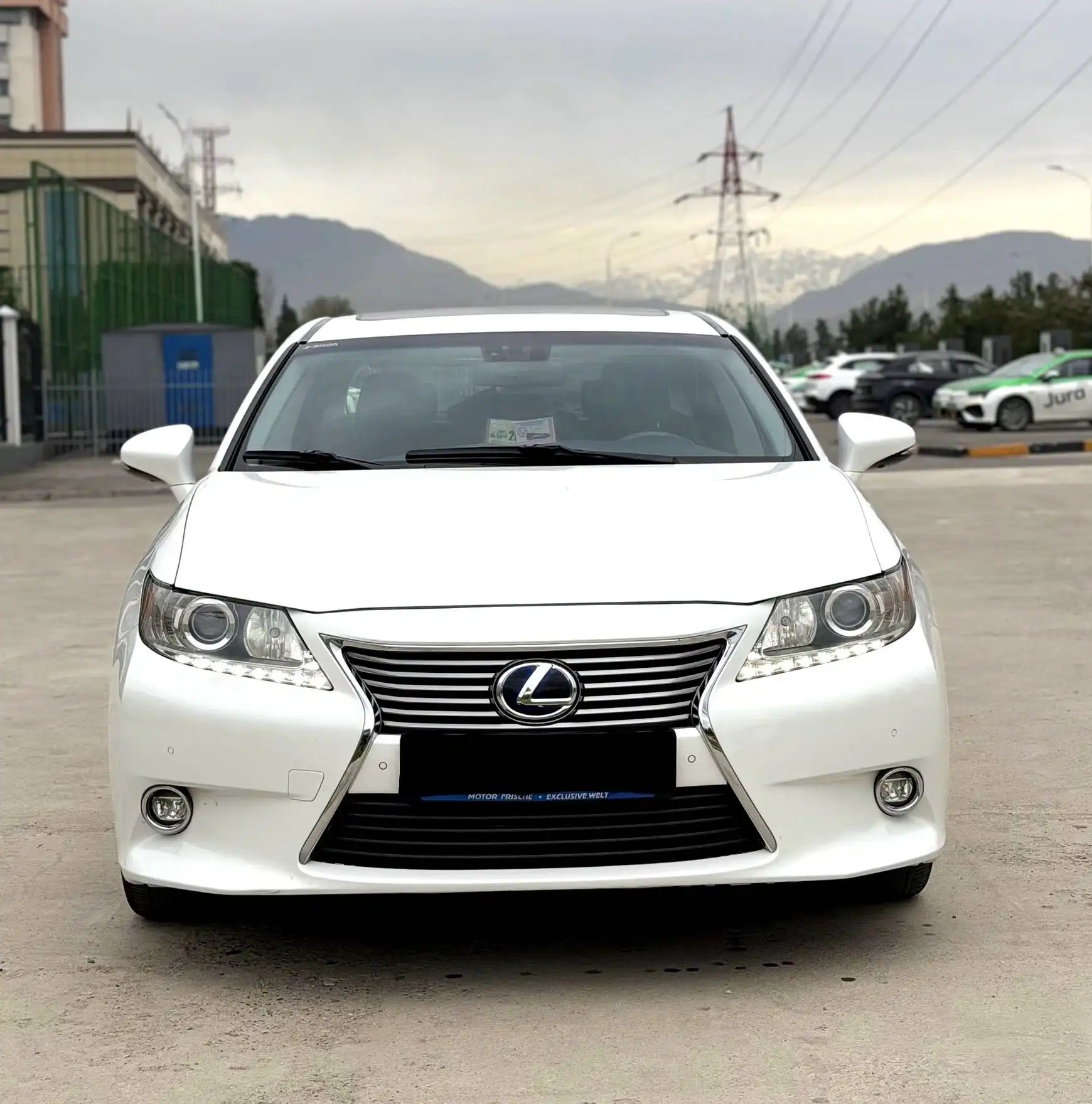 Lexus Es series 2015