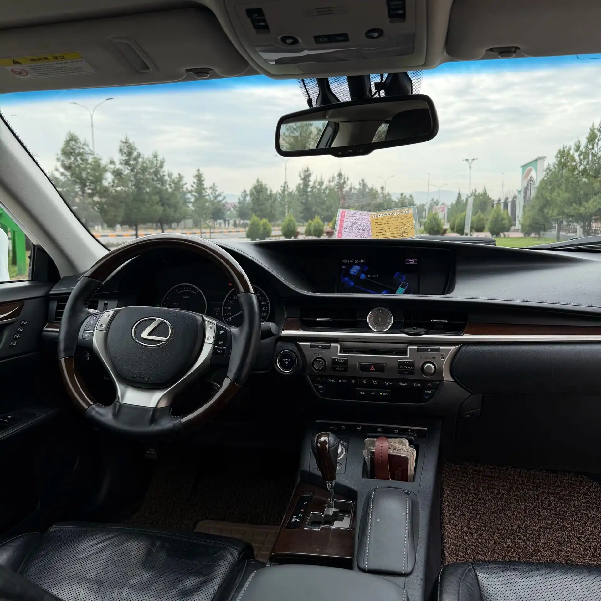 Lexus Es series 2015