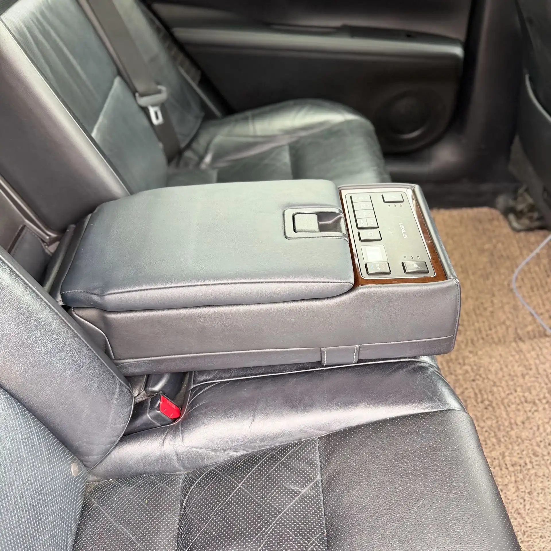 Lexus Es series 2015