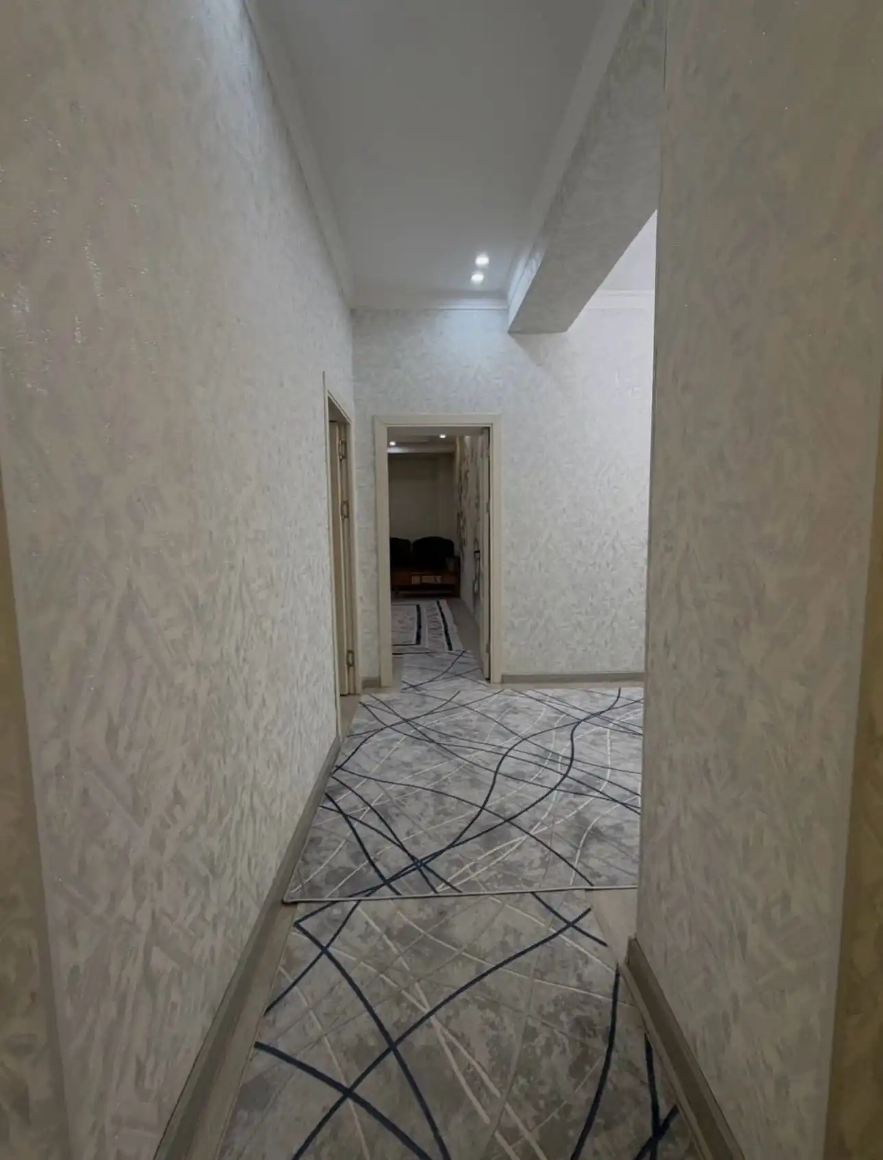 2-к квартира, 9 этаж, 83 м², Шохмансур