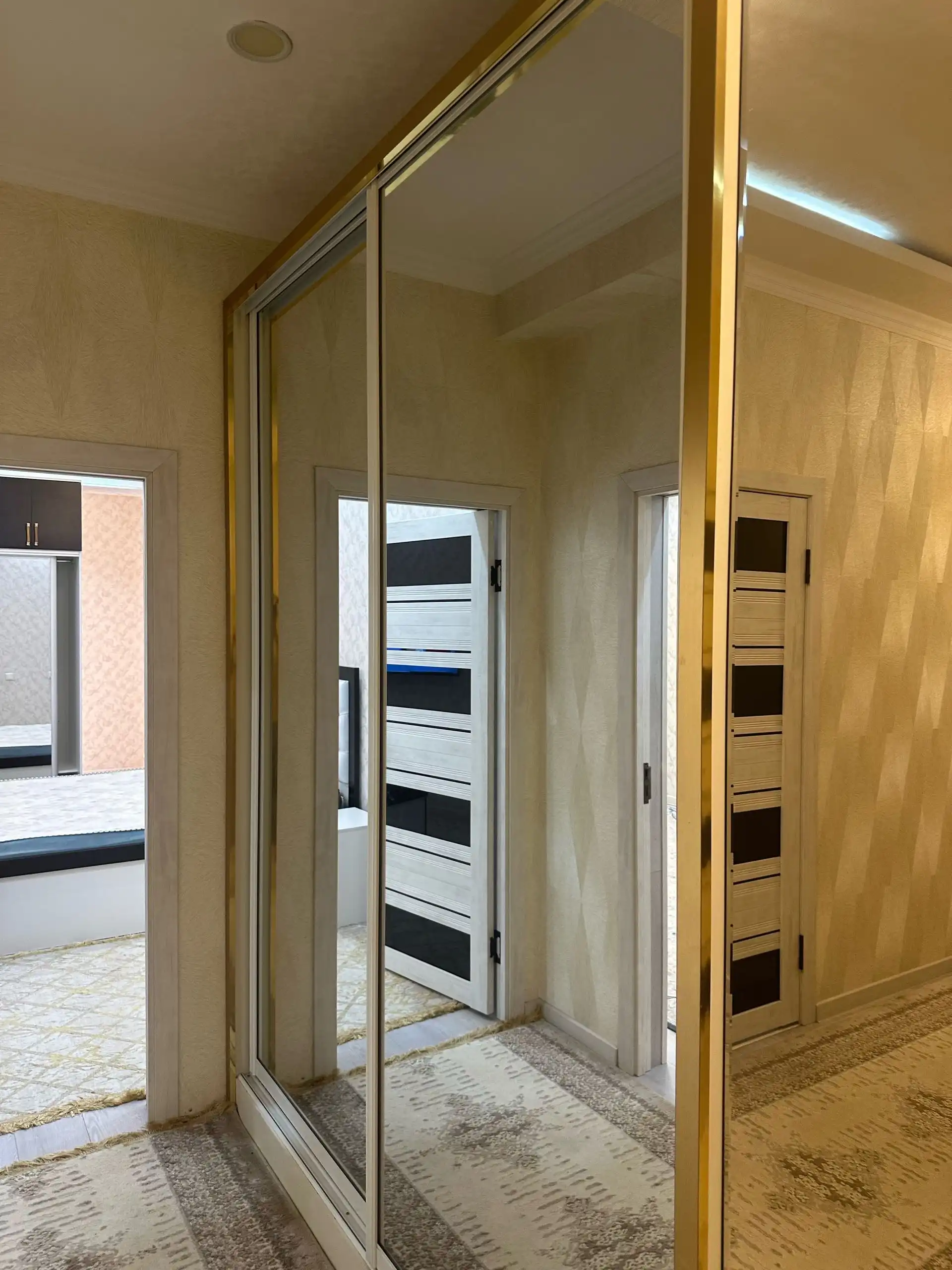 5 этажный, 2-комн. дом, 78 м², 82 микрорайон