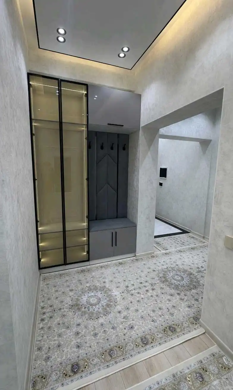 3-к квартира, 9 этаж, 70 м², Шохмансур