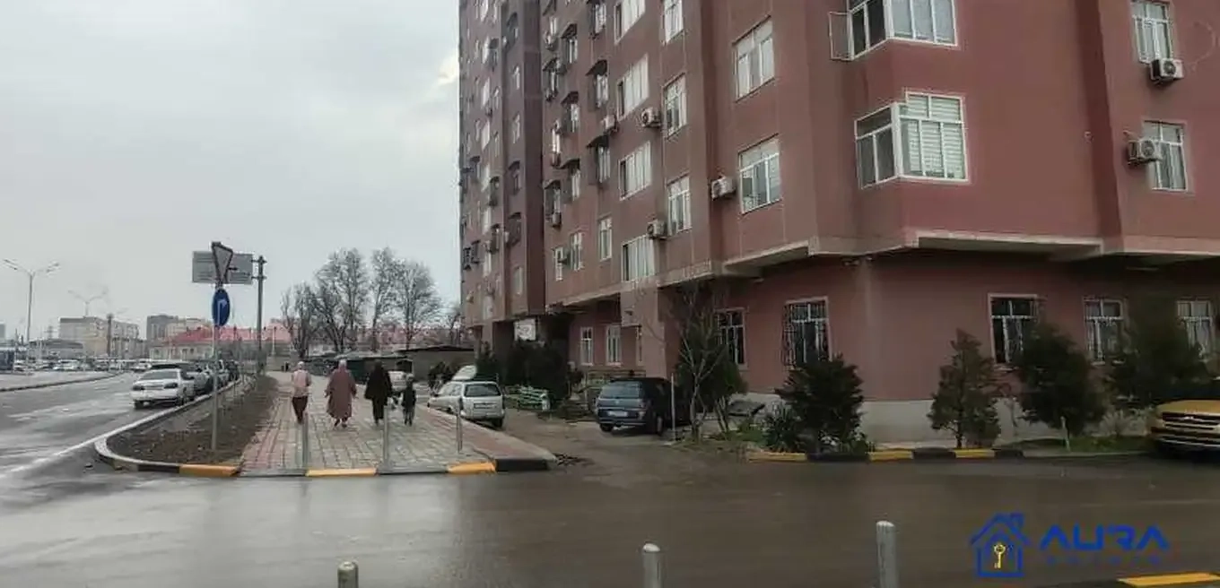 3-комн. квартира, 2 этаж, 90 м², Фирдавси