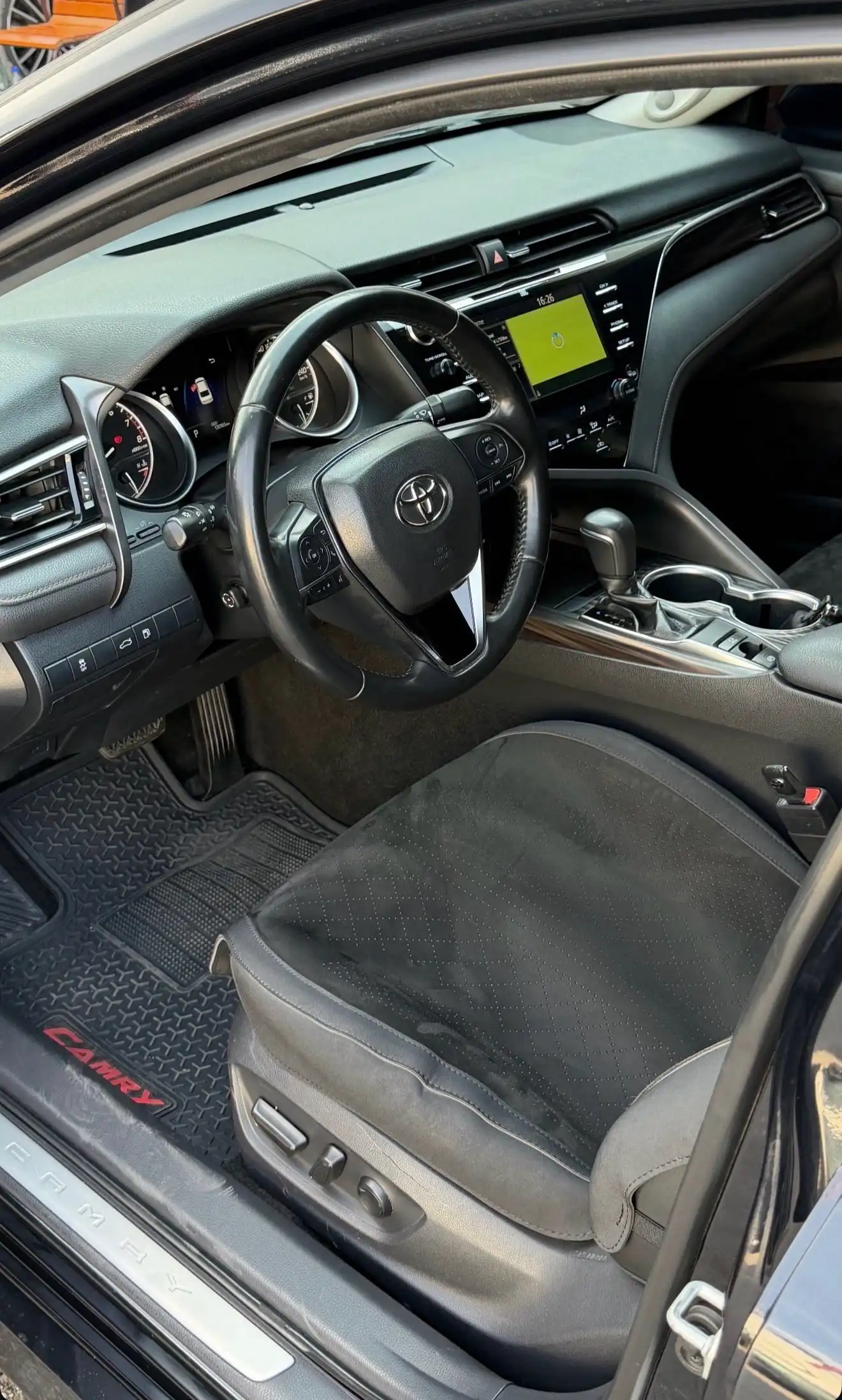 Toyota Camry 2018