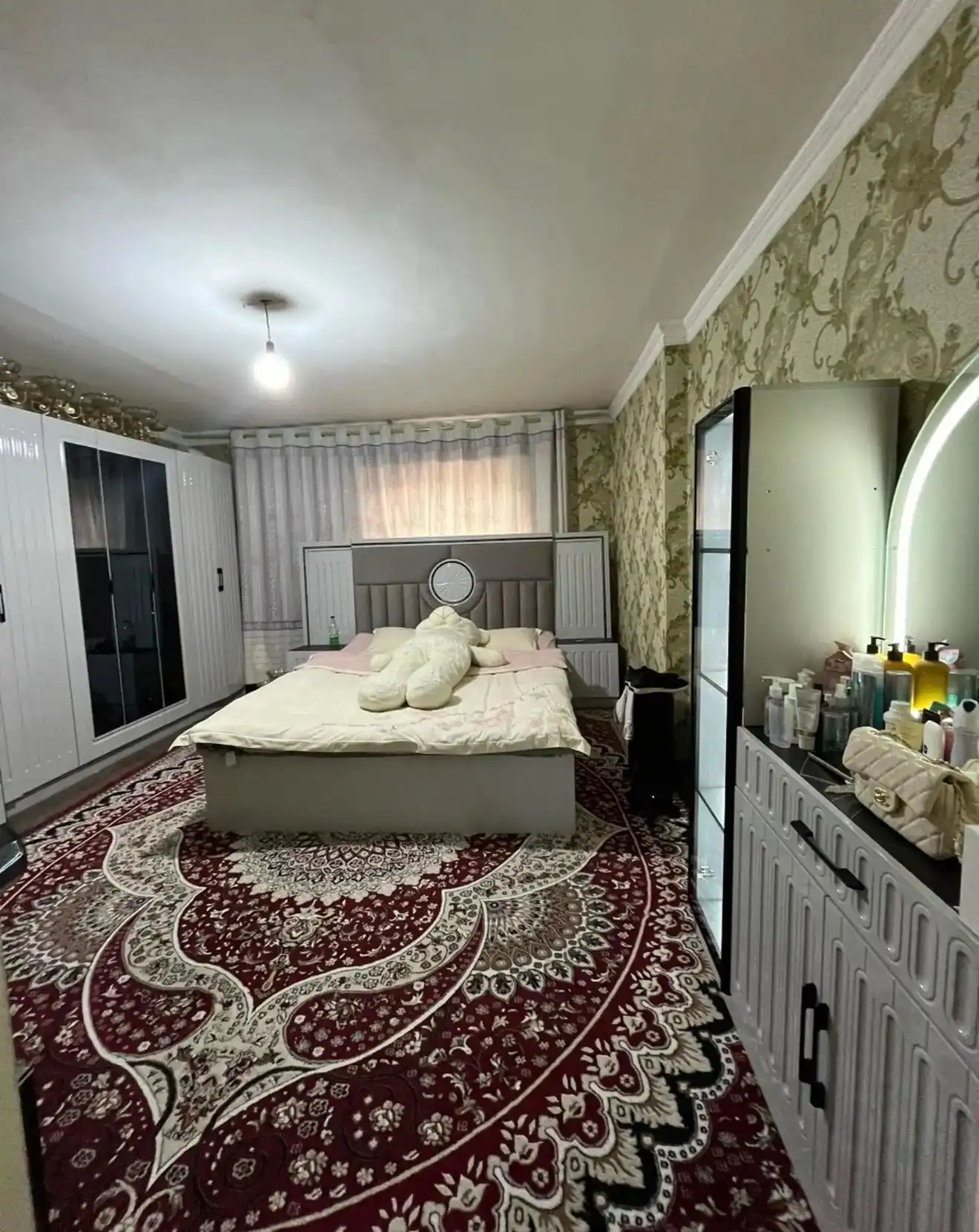 3-к квартира, 1 этаж, 90 м², Гогл