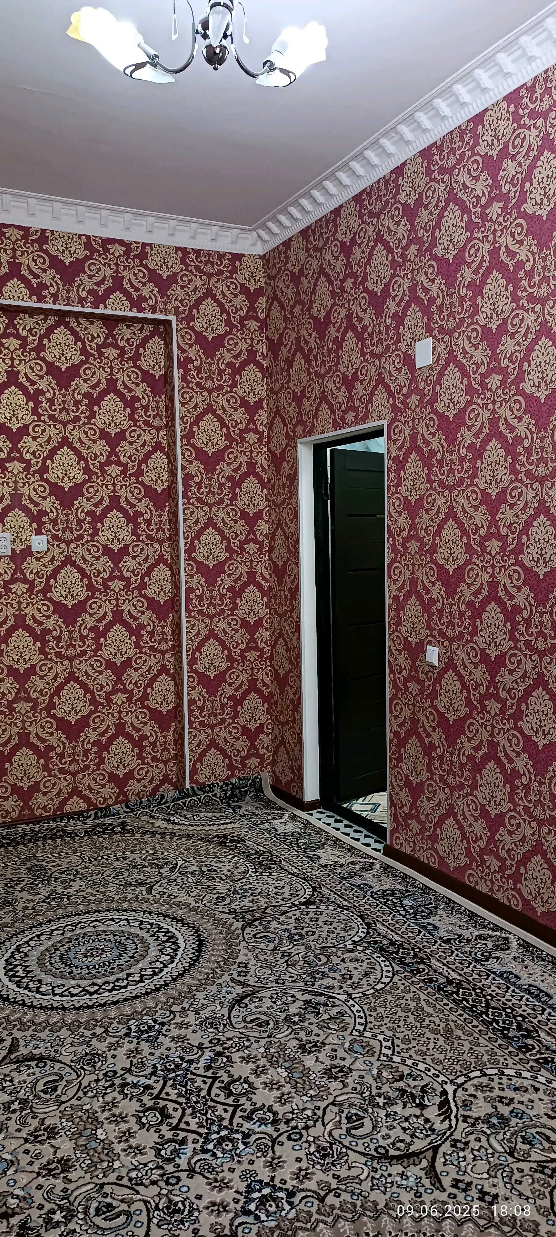 2-к квартира, 1 этаж, 43 м², Турсунзода