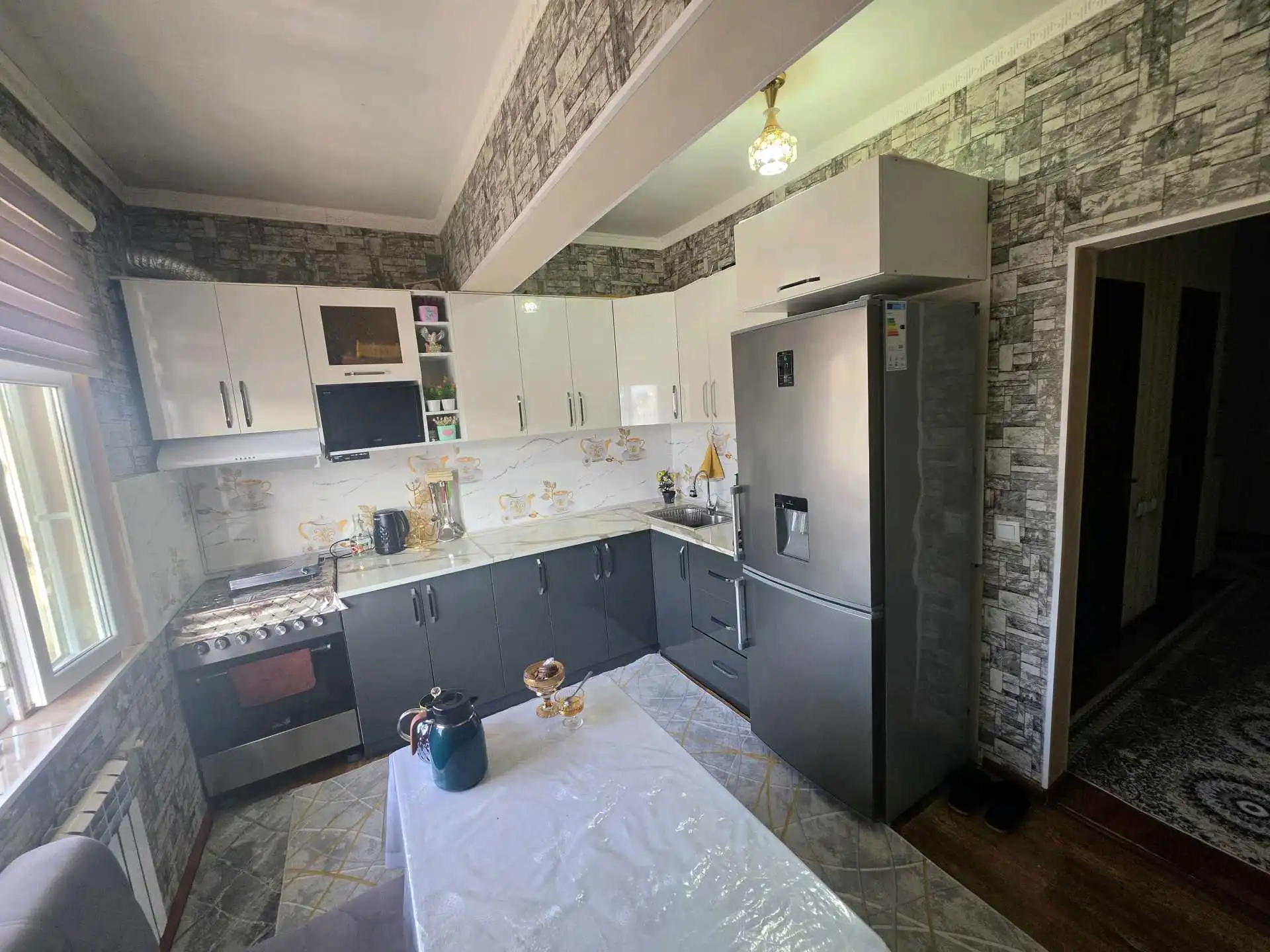 2-к квартира, 6 этаж, 72 м², Шохмансур