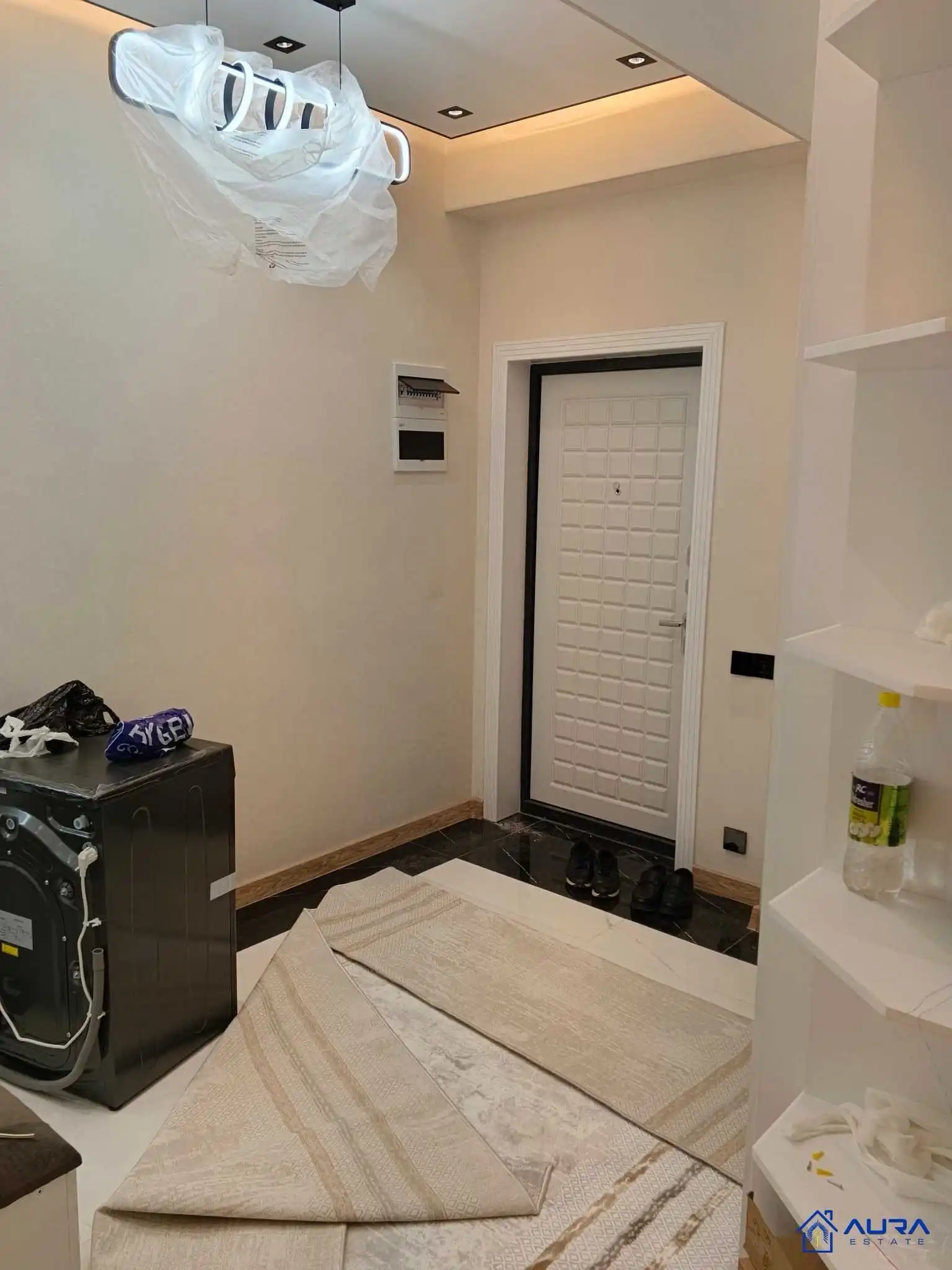 3-к квартира, 3 этаж, 92 м², сино