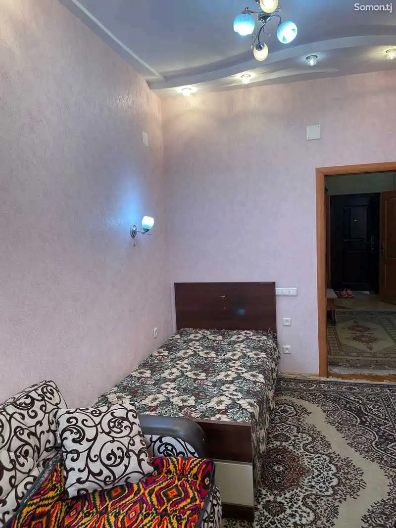 2-к квартира, 10 этаж, 48 м², Шохмансур, Паликленикаи 13
