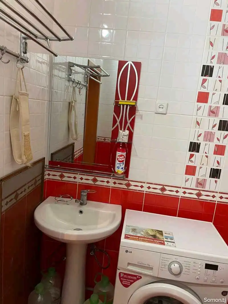 2-к квартира, 10 этаж, 48 м², Шохмансур, Паликленикаи 13