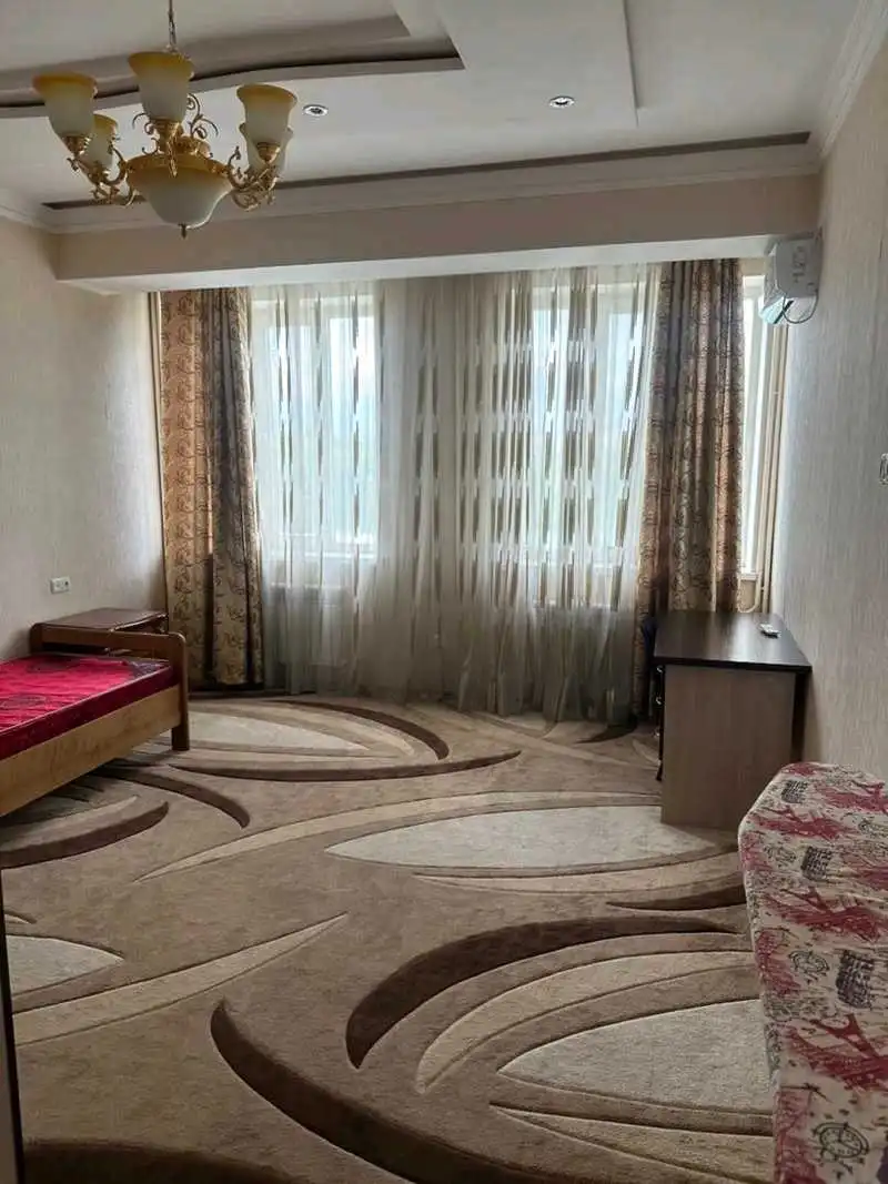 3-к квартира, 8 этаж, 120 м², И. Сомонӣ, Медгородок