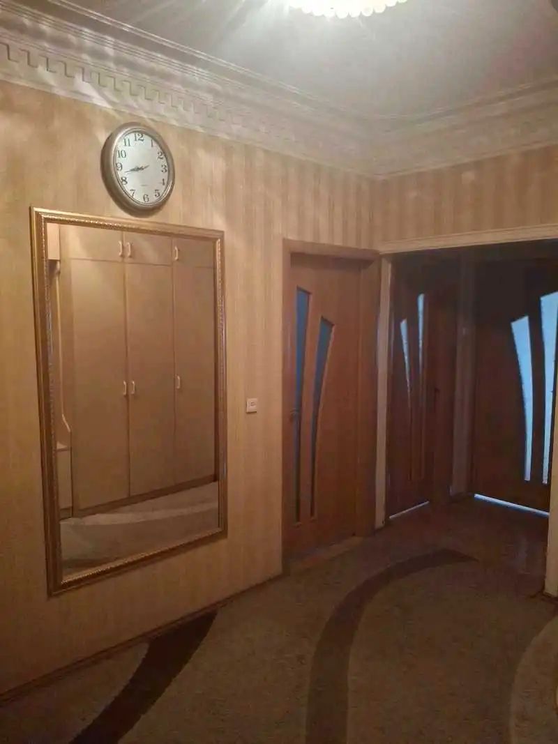 4-к квартира, 4 этаж, 85 м², 101 мкр