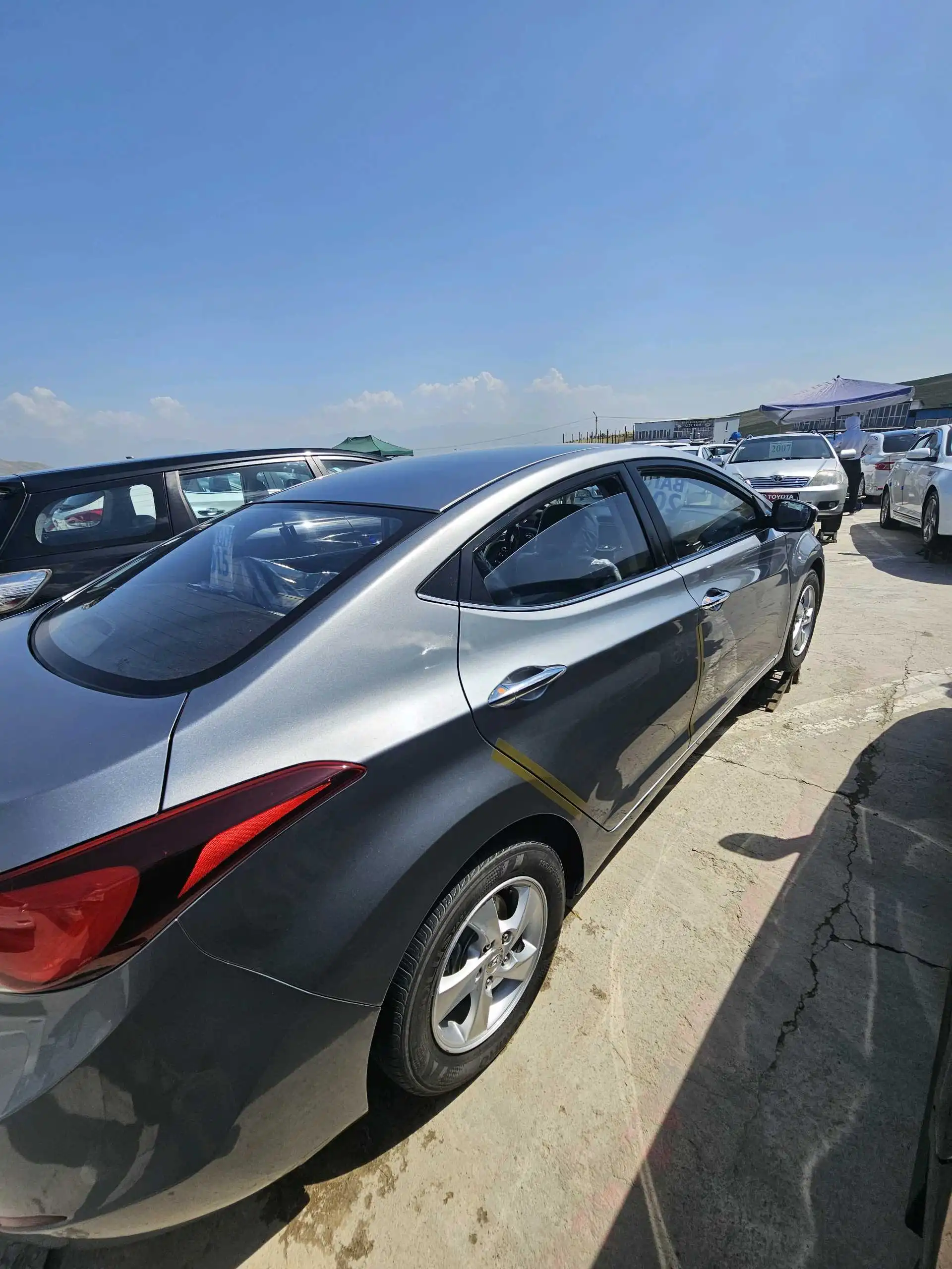 Hyundai Avante 2015