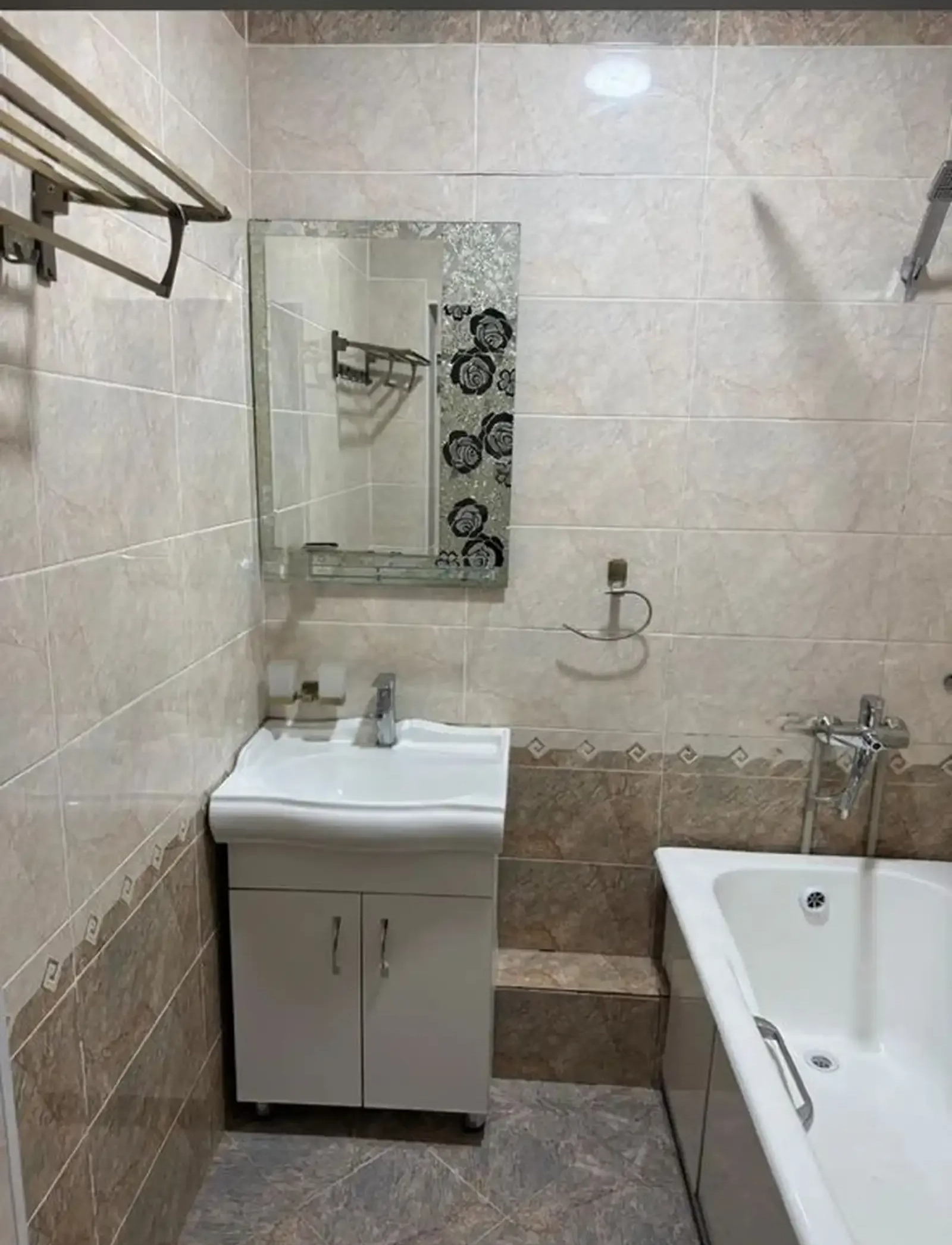 2-комн. квартира, 7 этаж, 70м², Сино