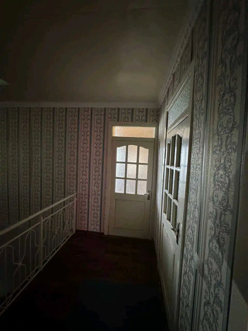 2 этажный, 9-комн. дом, 300 м², 6 соток, ул.Б.Рахимзода 32а