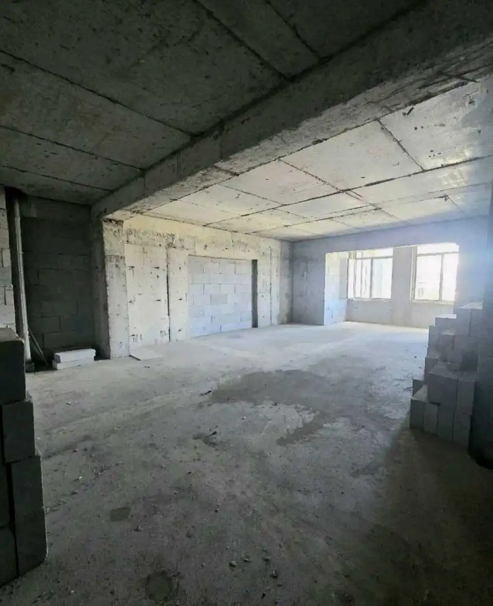 2-к квартира, 19 этаж, 74 м², Фирдавси