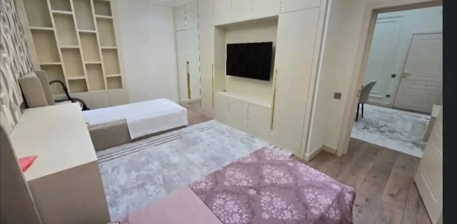 3-комн. квартира, 18 этаж, 101м², Караболо