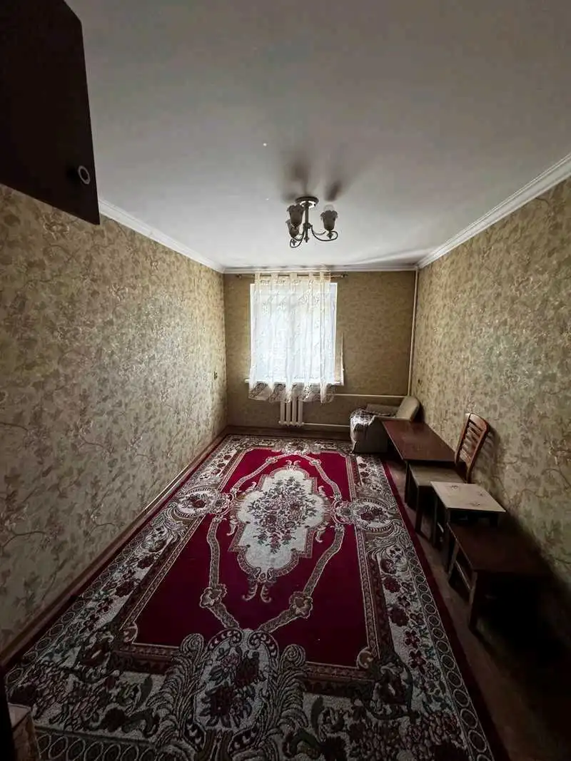 3-к квартира, 3 этаж, 60 м², Танка