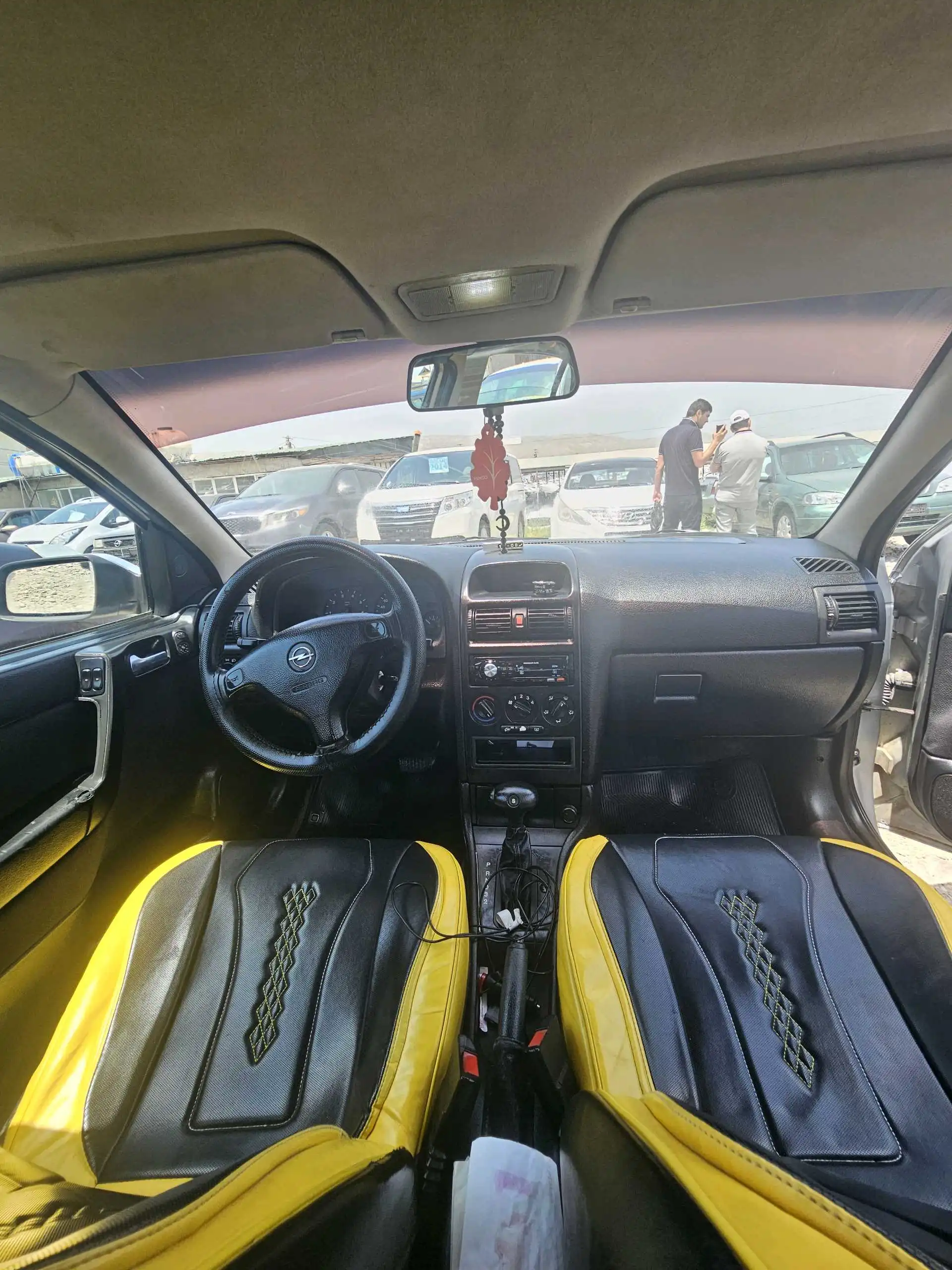 Opel Astra j 2000
