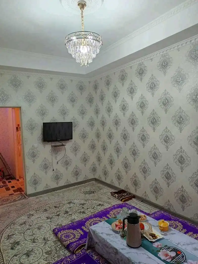 2-к квартира, 3 этаж, 58 м², 92 мкр, Кафе Суман
