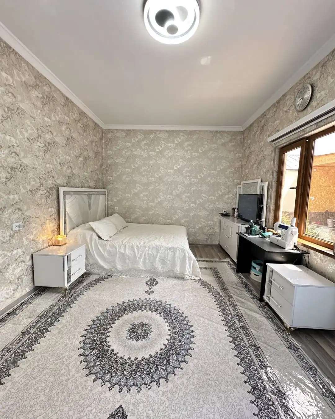 1 этажный, 5-комн. дом, 1282 м², 3 соток, Фирдавси Южный