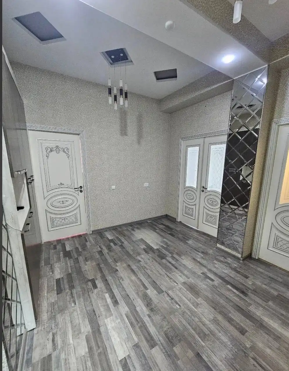 2-к квартира, 6 этаж, 77 м², Исмоили Сомони