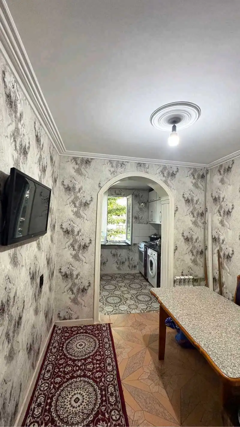 3-к квартира, 3 этаж, 68 м², Аэропорт