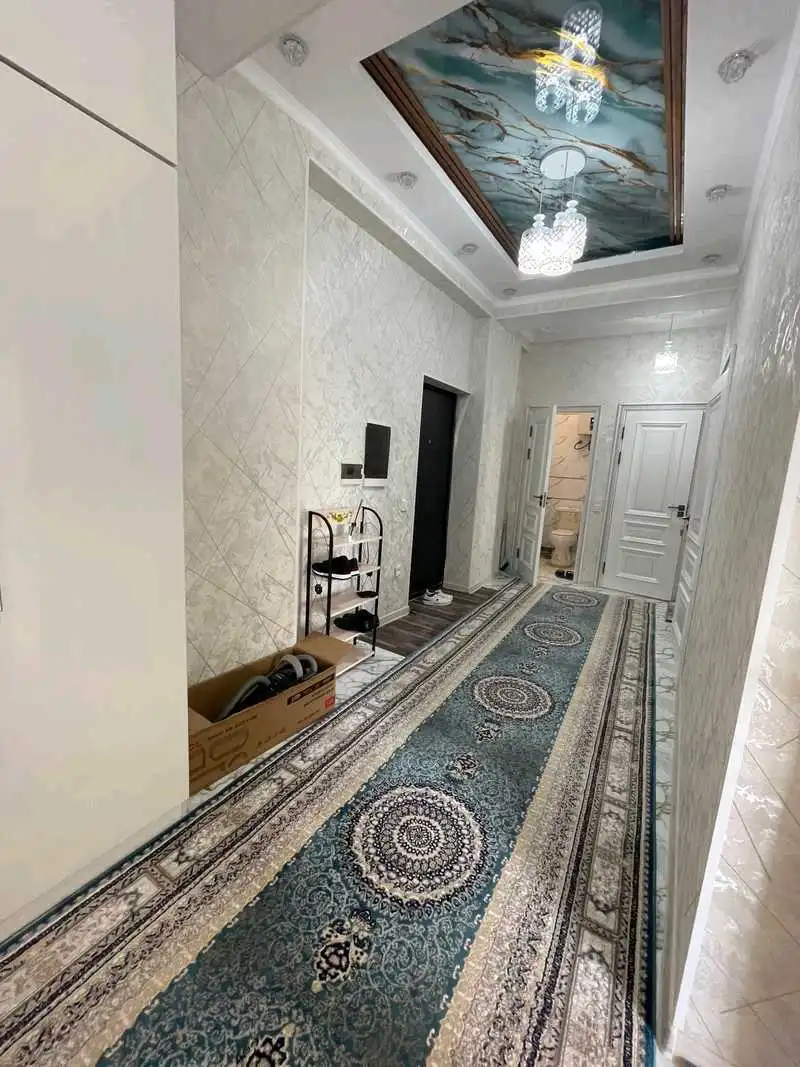 2-к квартира, 10 этаж, 70 м², Цирк