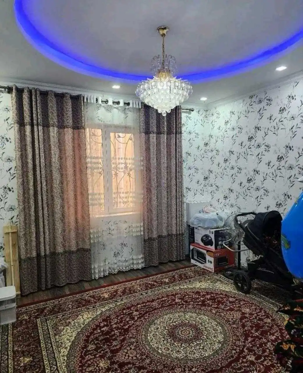 2 этажный, 6-комн. дом, 280 м², 3 соток, Сино