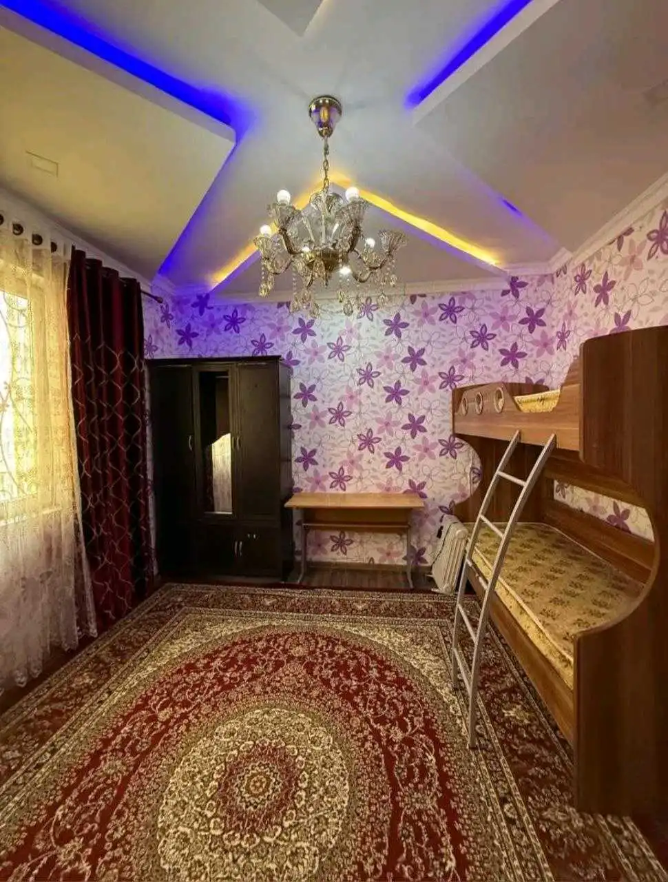 2 этажный, 6-комн. дом, 280 м², 3 соток, Сино
