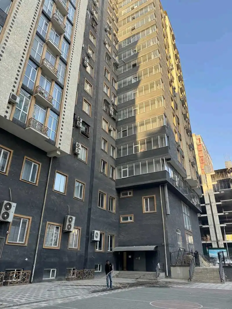 2-к квартира, 6 этаж, 60 м², Овир, Султанбей