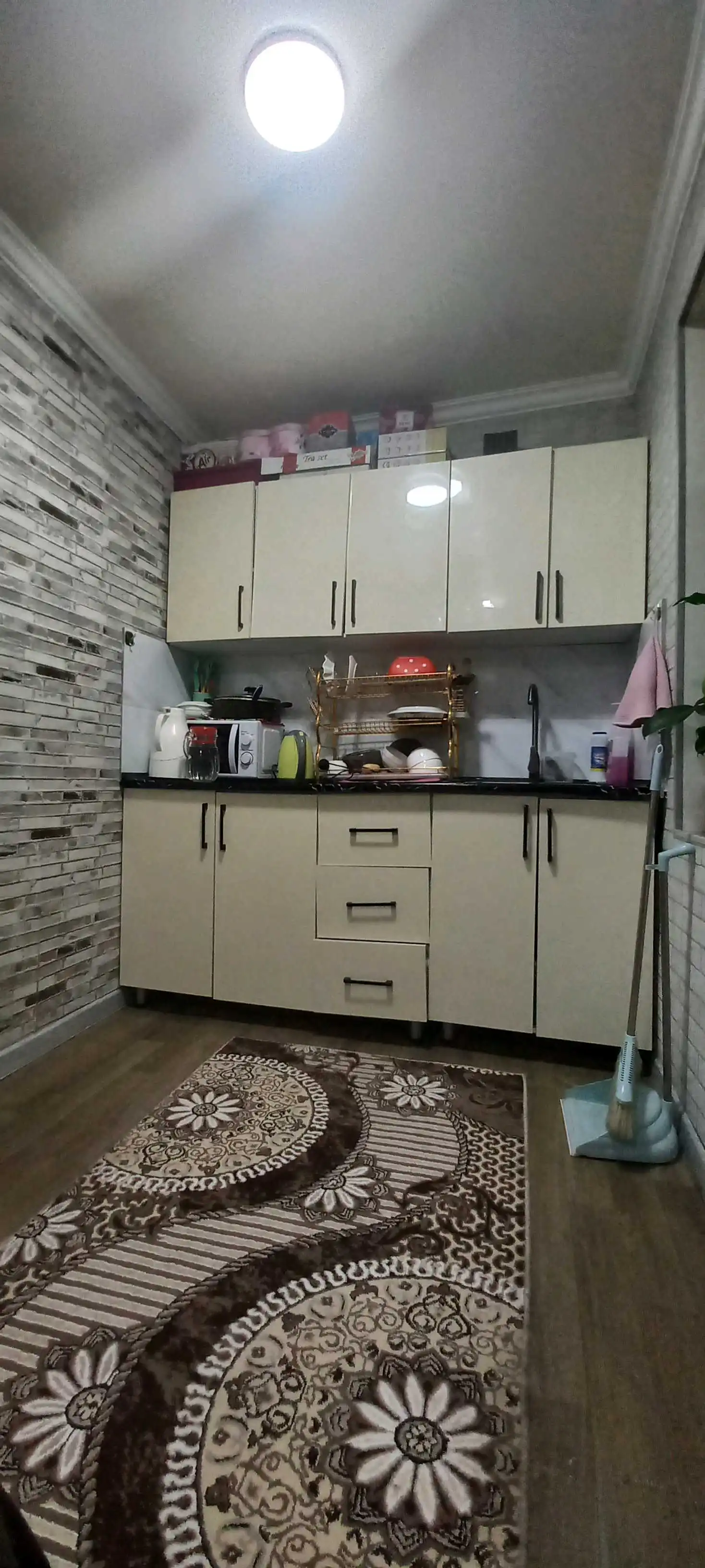 3-к квартира, 2 этаж, 70 м², вахдат кучаи красноармейский дом 29б