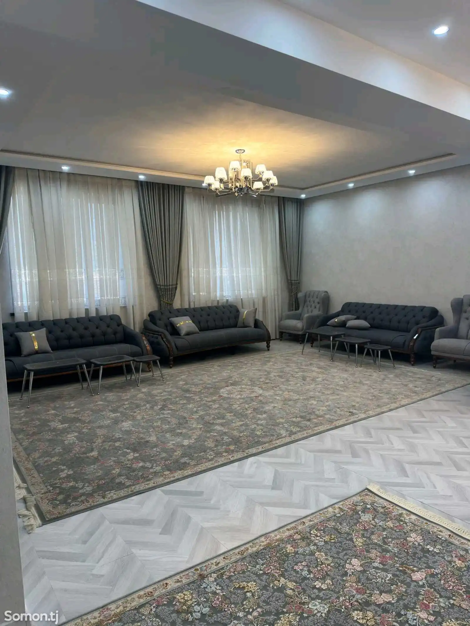 3-к квартира, 3 этаж, 150 м², Спартак, бари Ёвар