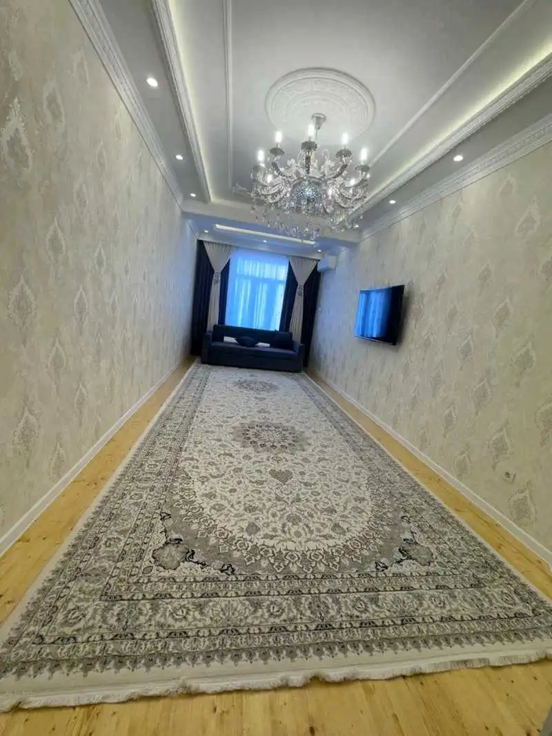 3-к квартира, 6 этаж, 92 м², 112мкр, назди Масҷиди Мехкалон